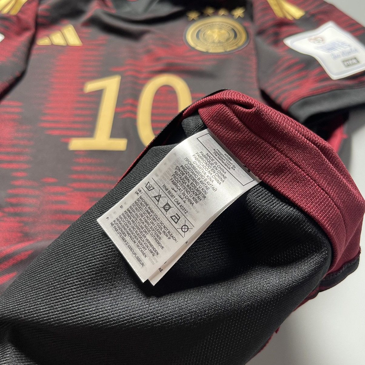 Adidas GERMANY ADIDAS 2022 WORLD CUP SOCCER AWAY JERSEY #10 GNABRY Size US M / EU 48-50 / 2 - 10 Thumbnail