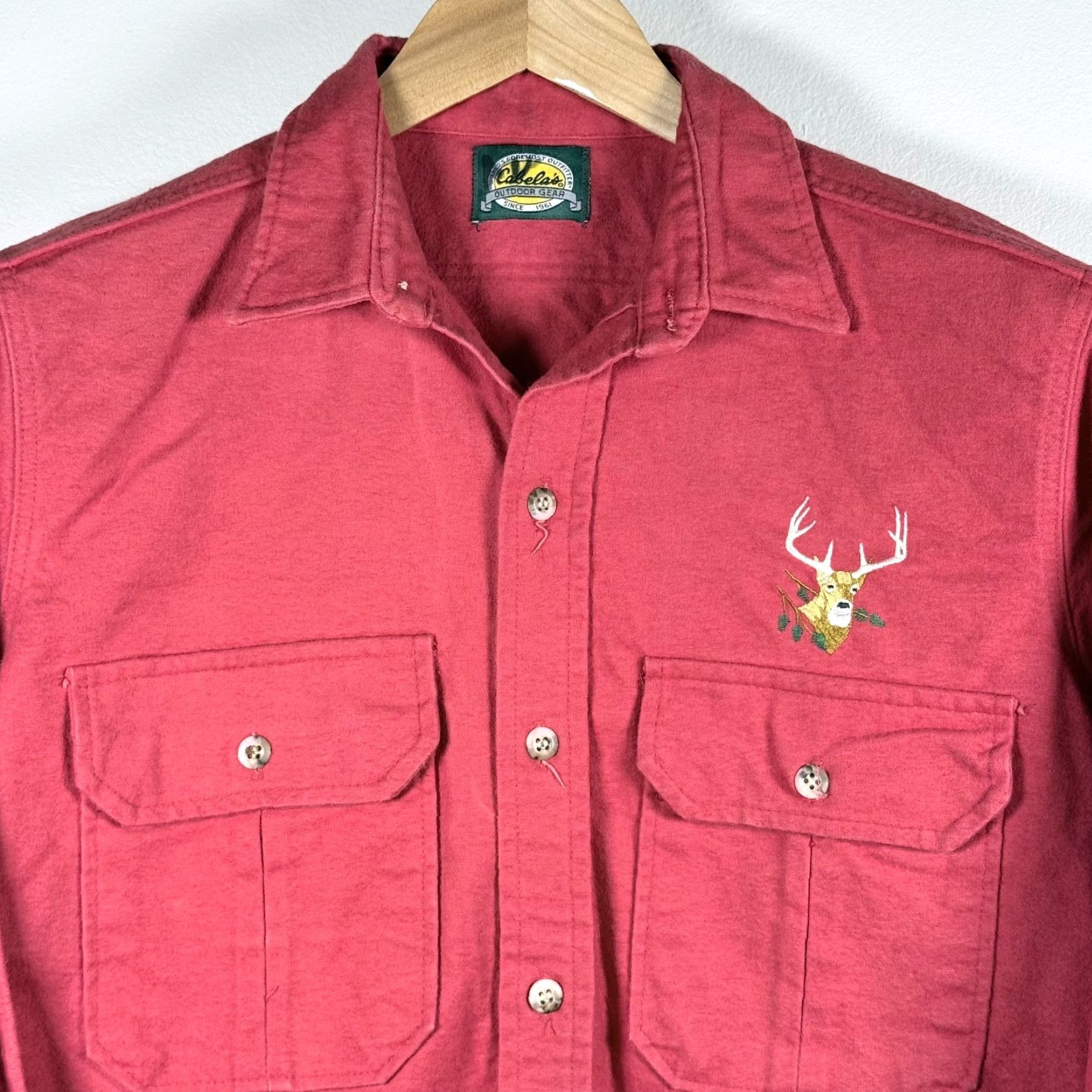 Vintage VINTAGE Cabela's Outdoor Gear Shirt Men Red Embroidered Buck Long Sleeve Pockets Large Size US L / EU 52-54 / 3 - 3 Thumbnail