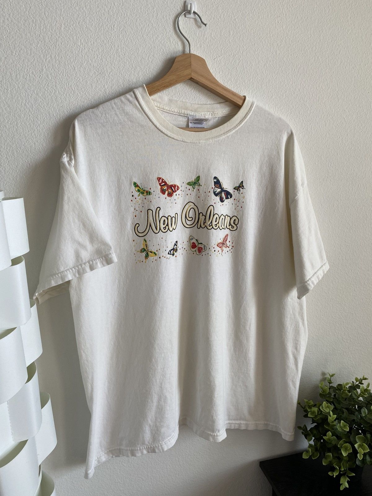 Vintage 00s New Orleans Butterfly Tee Size US XL / EU 56 / 4 - 2 Thumbnail