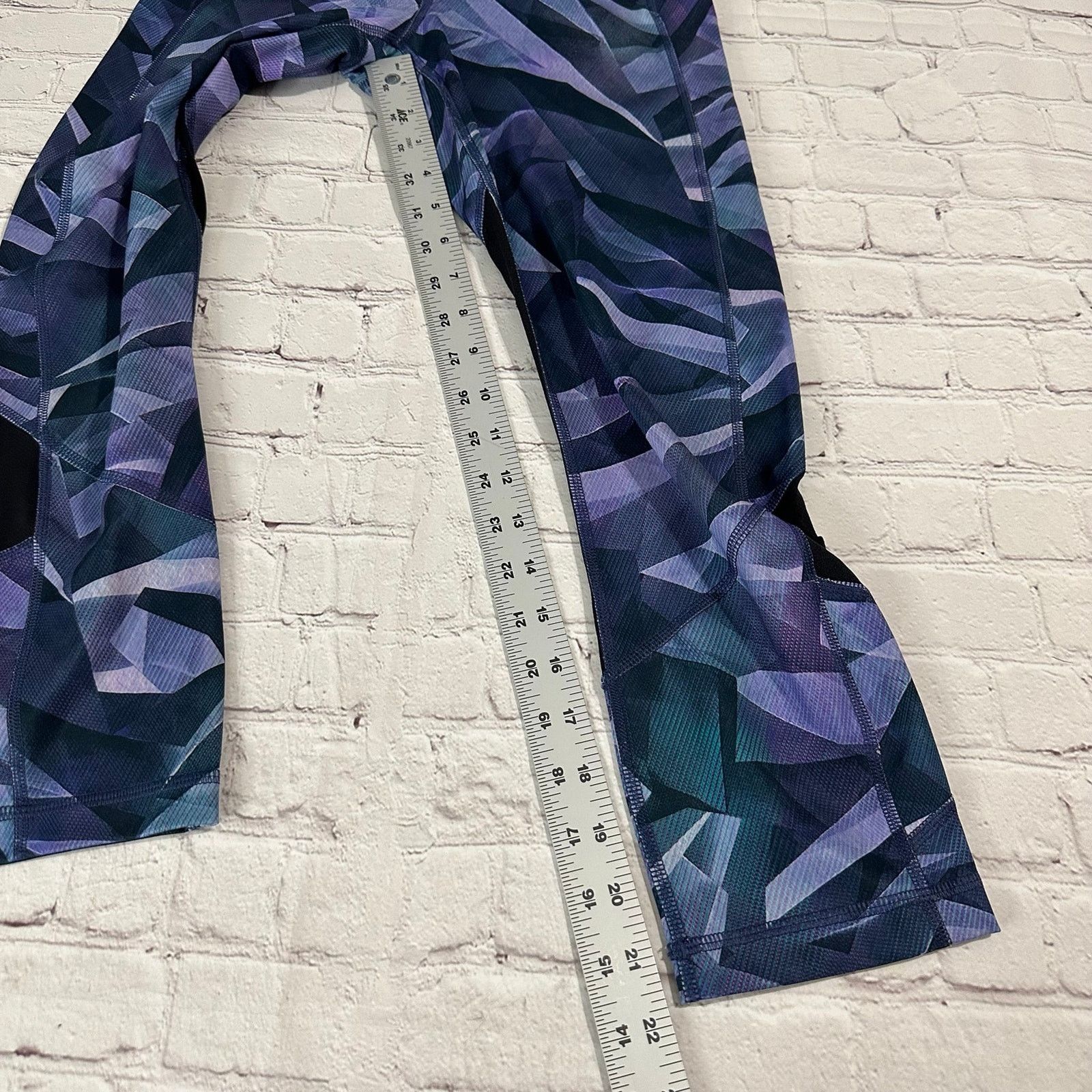 Lululemon lululemon leggings size 4 Size 27" / US 4 / IT 40 - 11 Thumbnail