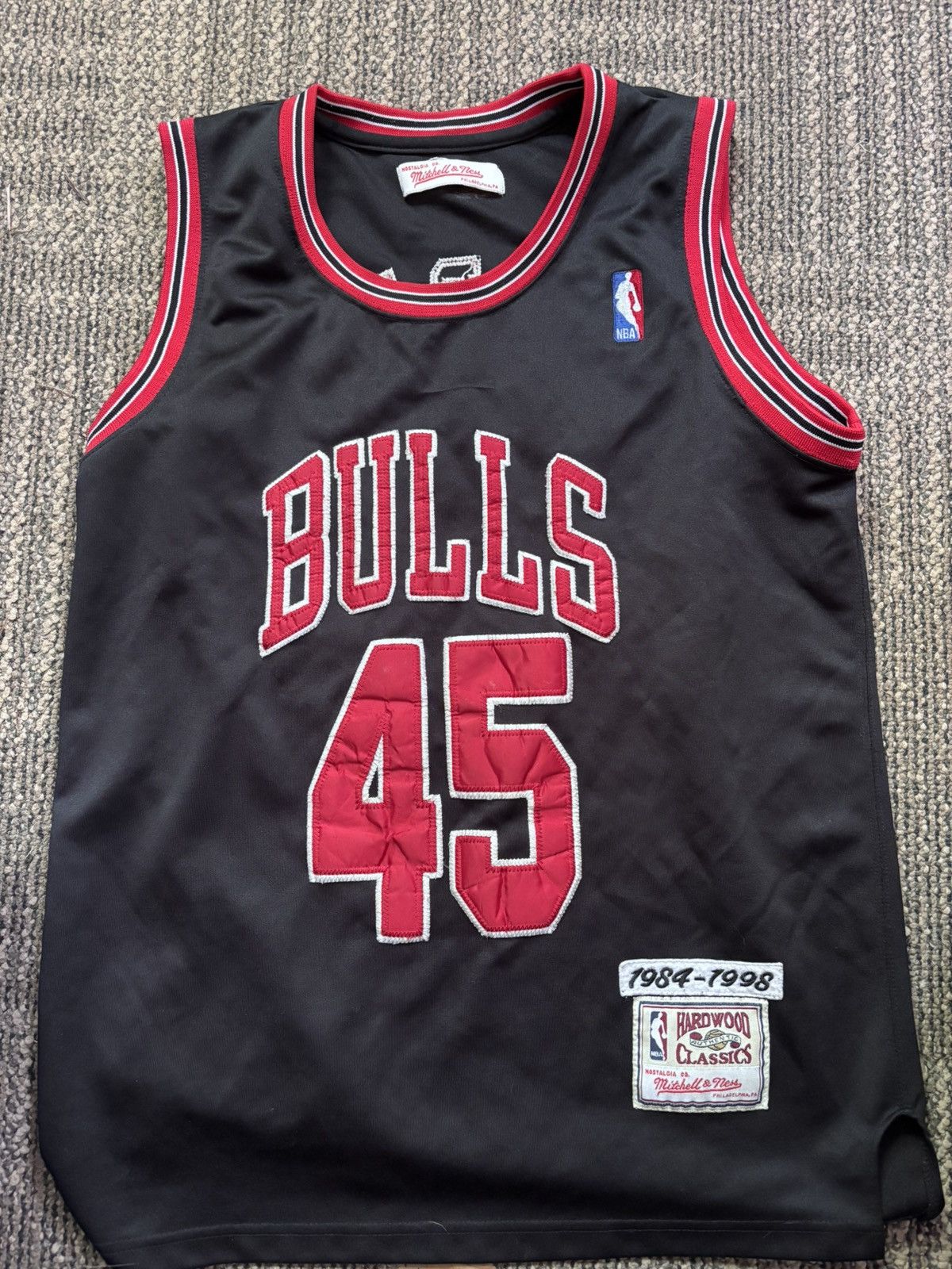 VTG Mitchell & Ness Harwood Classics outlets Michael Jordan Career Jersey #45 youth M