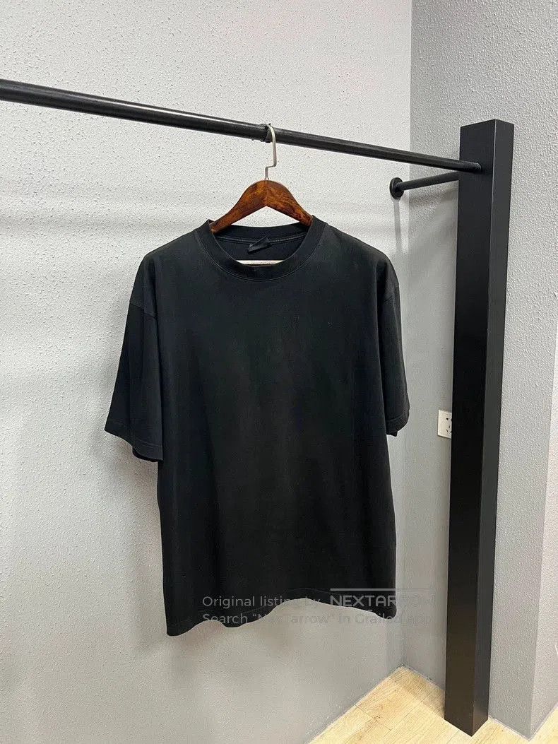 Balenciaga Balenciaga Crystal Logo Short Sleeve Tee. Size US S / EU 44-46 / 1 - 1 Thumbnail