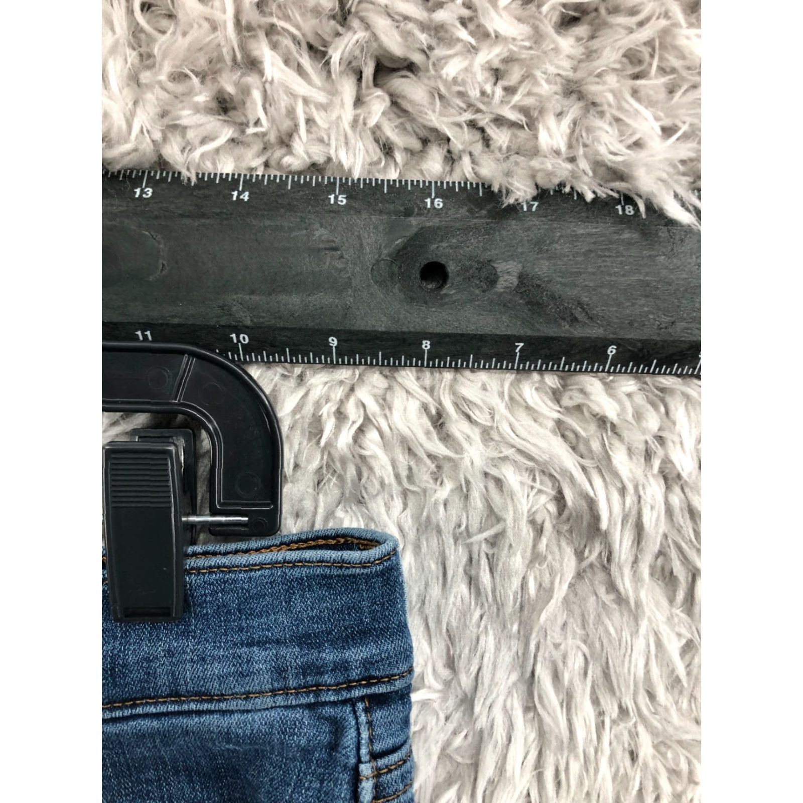 Levi's Levi's Bermuda Shorts Womens Size 29 Mid Rise Medium Wash Blue Denim Jean Size 29" - 2 Thumbnail