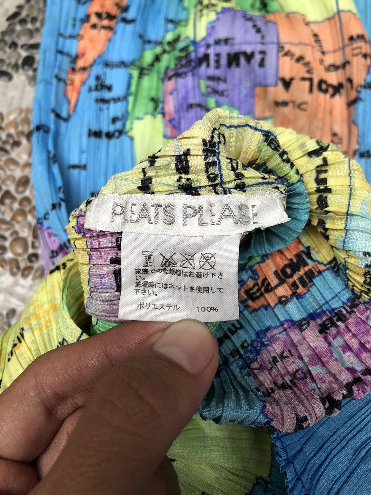 Designer × Issey Miyake OFFERS‼️ 90’s Issey Miyake Pleats Please “World Map” Size S / US 4 / IT 40 - 4 Thumbnail