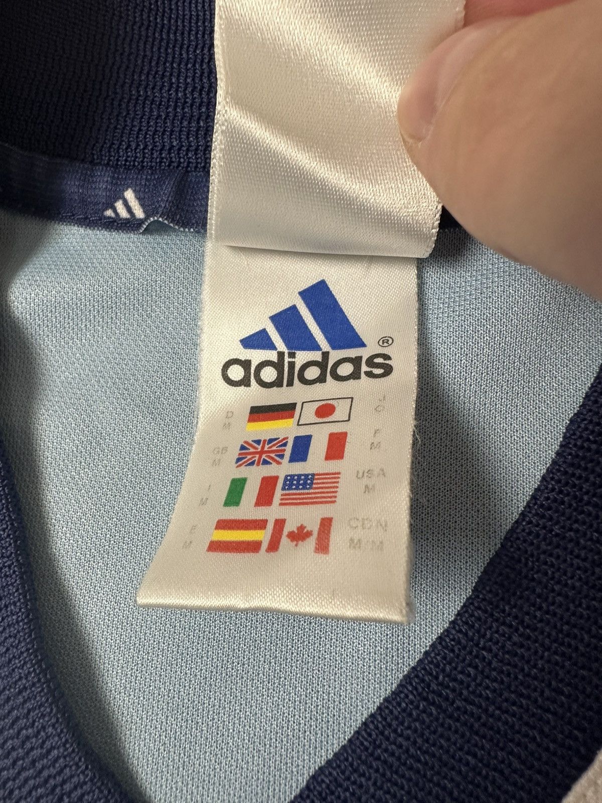 Adidas TOTTENHAM HOTSPUR 2001 2002 AWAY FOOTBAL SHIRT SOCCER JERSEY Size US M / EU 48-50 / 2 - 5 Thumbnail