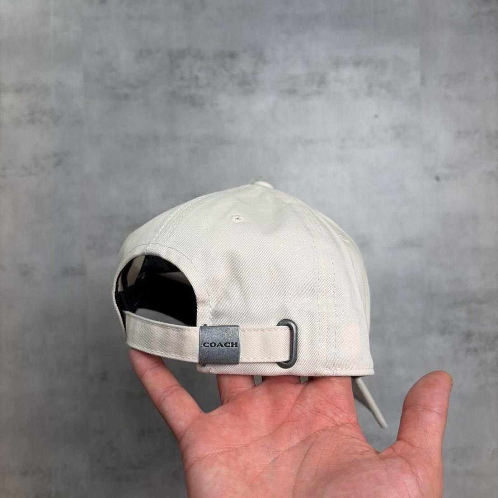 Coach Y2K Beige Coach Simple Logo Baseball Cap Size ONE SIZE - 2 Thumbnail