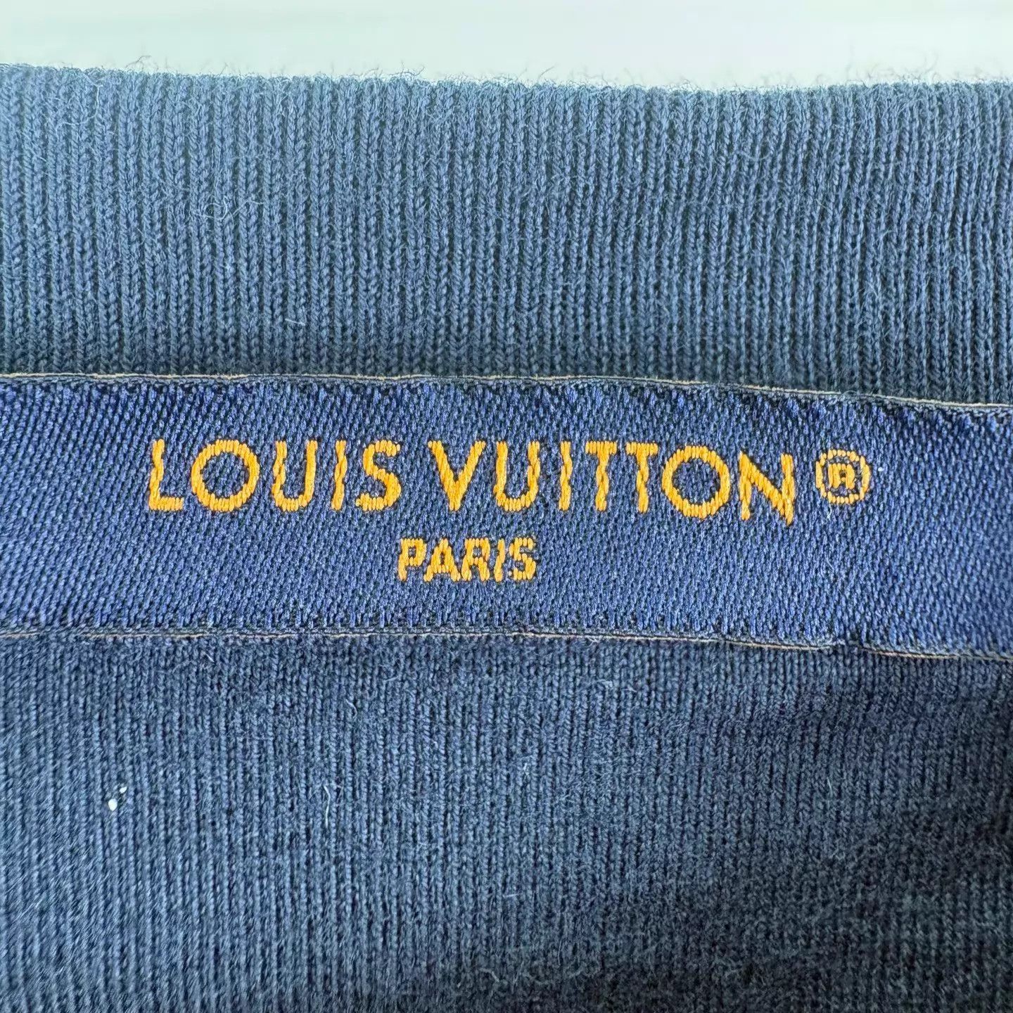 Louis Vuitton LV Sailboat Embroidered Logo Short Sleeve Tee L new unused Size US L / EU 52-54 / 3 - 5 Thumbnail