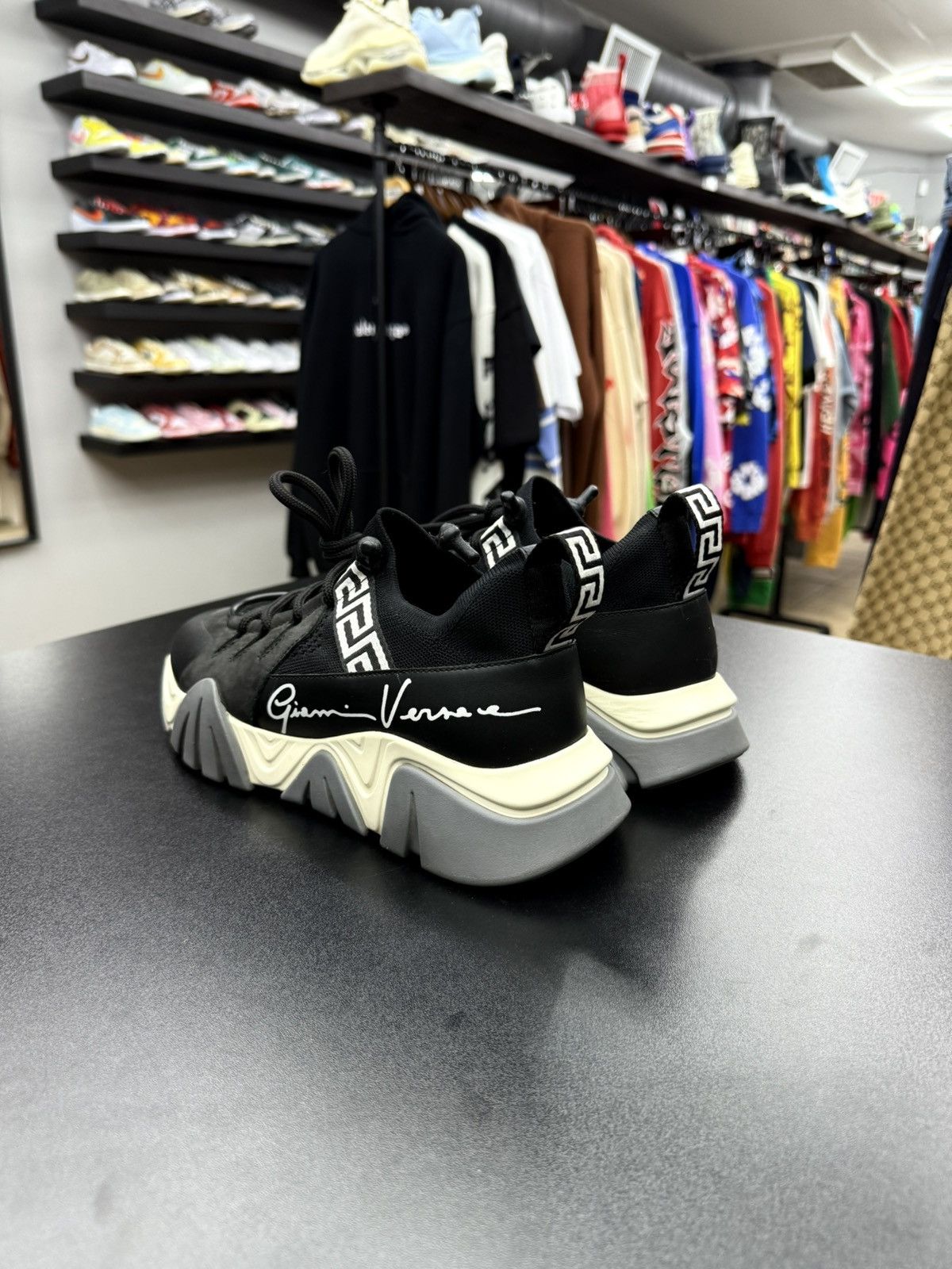 Versace Versace Squalo Black Signature Trainer Shoes Size 40 / 7 US Size US 7 / EU 40 - 11 Thumbnail