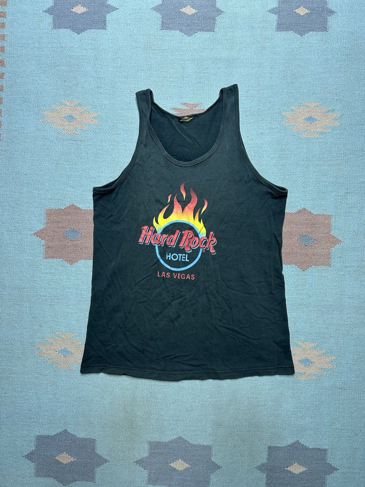 Vintage Vtg tank top t shirt hard rock hotel Vegas flames faded larg Size US L / EU 52-54 / 3 - 1 Thumbnail