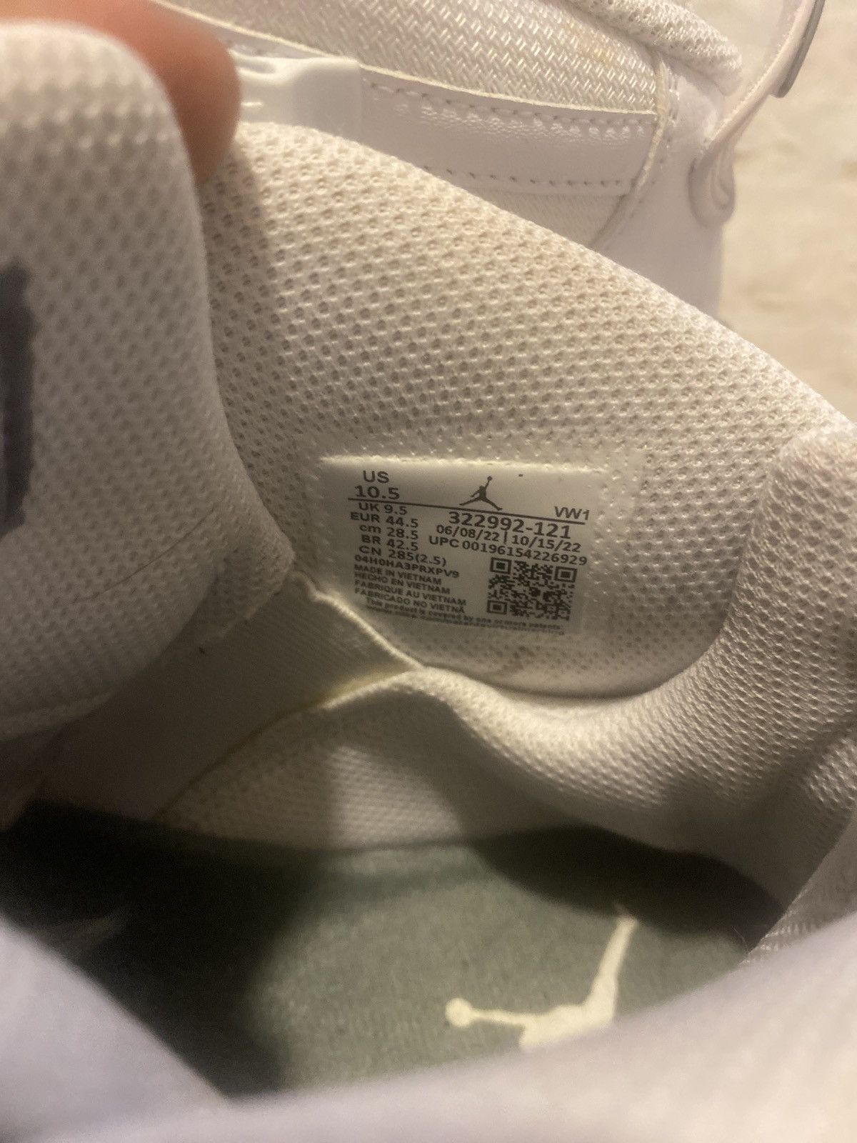 Jordan Brand Jordan 6 Rings Size US 10.5 / EU 43-44 - 3 Thumbnail