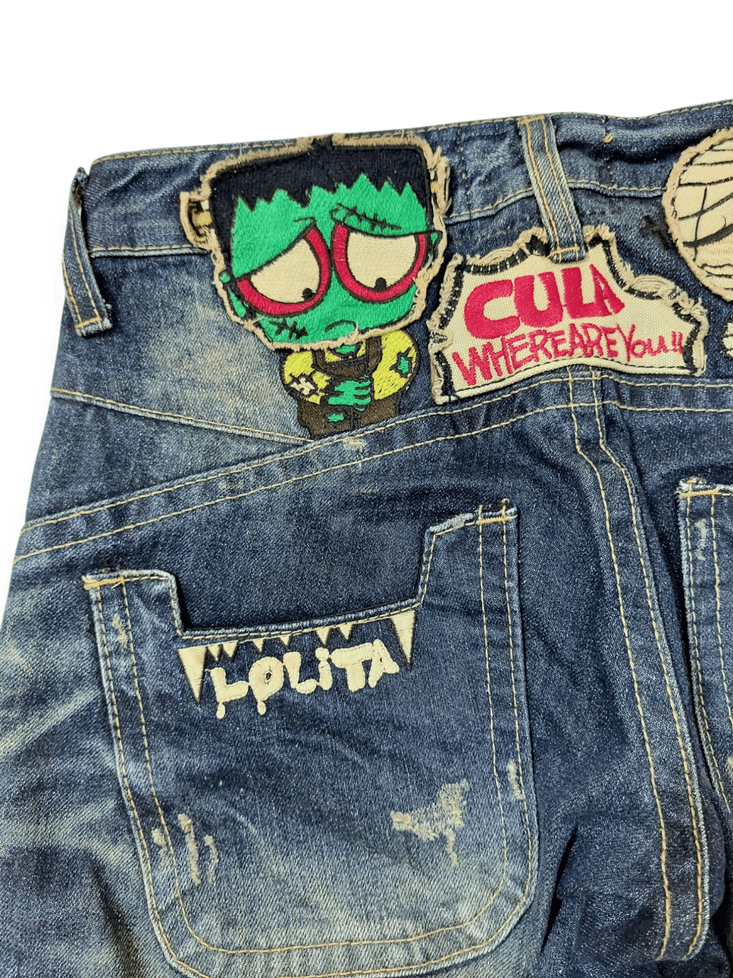 Other Yoshitomo Nara x Lolita Embroided Dracula Frankenstein Size US 30 / EU 46 - 14 Thumbnail