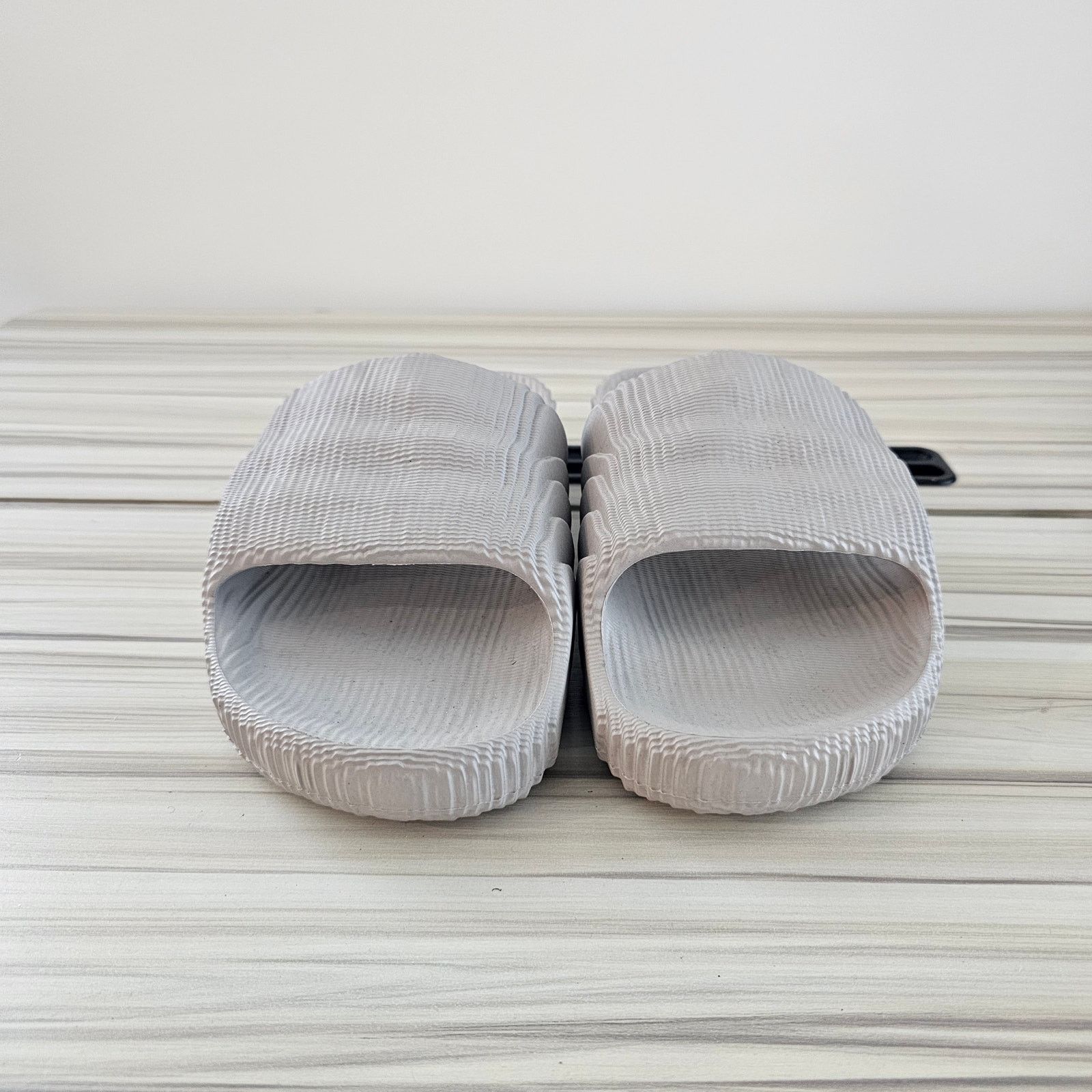 Adidas Adidas Originals Adilette 22 Men's Slide Sandals Gray Size 6 Size US 6 / EU 39 - 4 Thumbnail