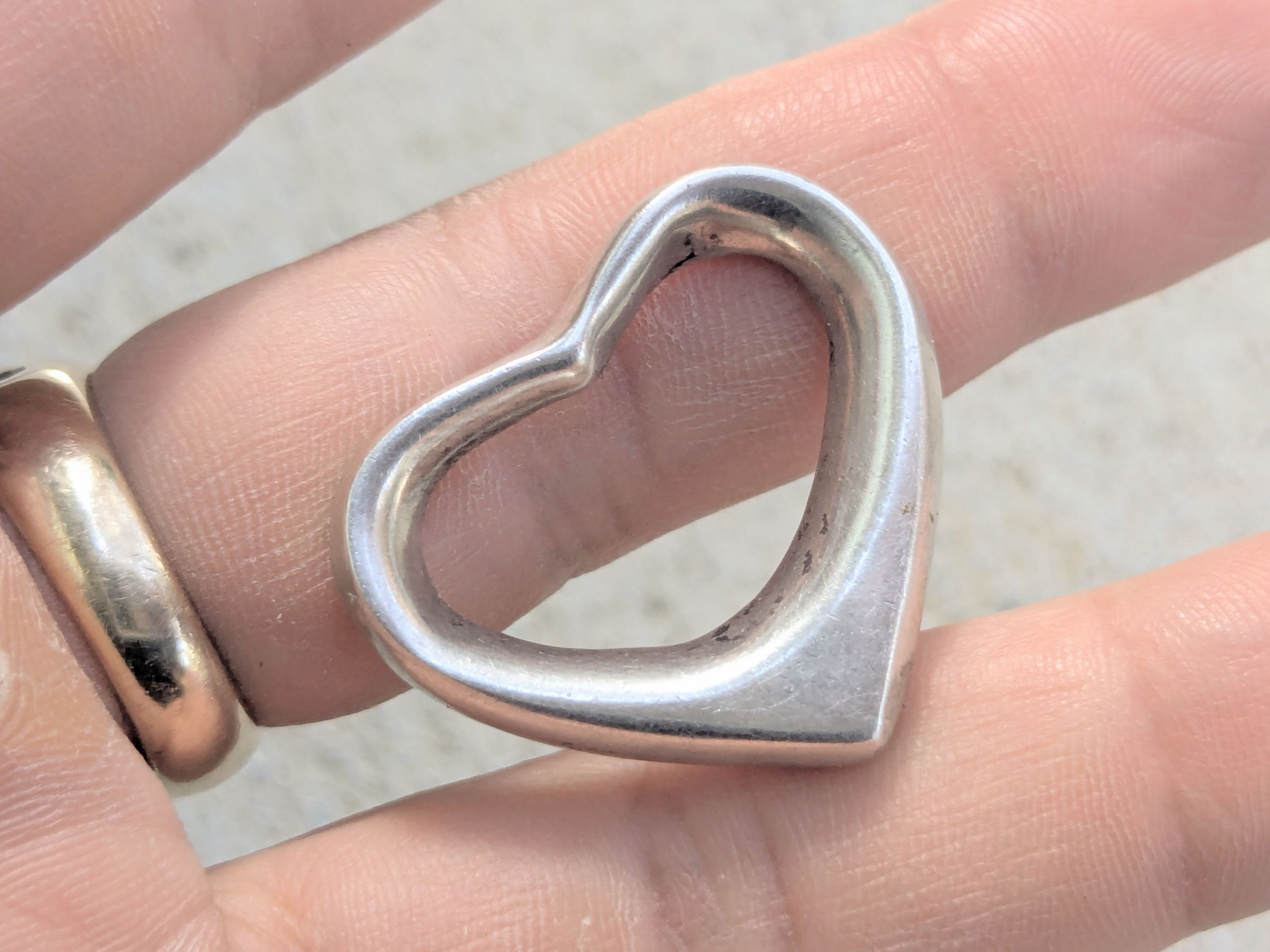 Jewelry × Vintage Vintage Sterling Silver Heart Pendant Taxco Mexico Size ONE SIZE - 9 Thumbnail