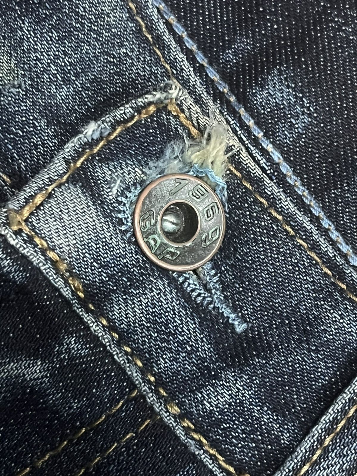 Tornado Mart Gap 1969 Dark Blue Whisker Washed Slim Boot Cut Jeans Size US 30 / EU 46 - 5 Thumbnail