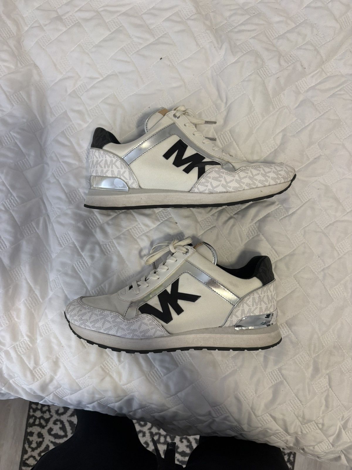 Michael Kors Michael Kors Sneakers Size US 10.5 / IT 40.5 - 1 Thumbnail