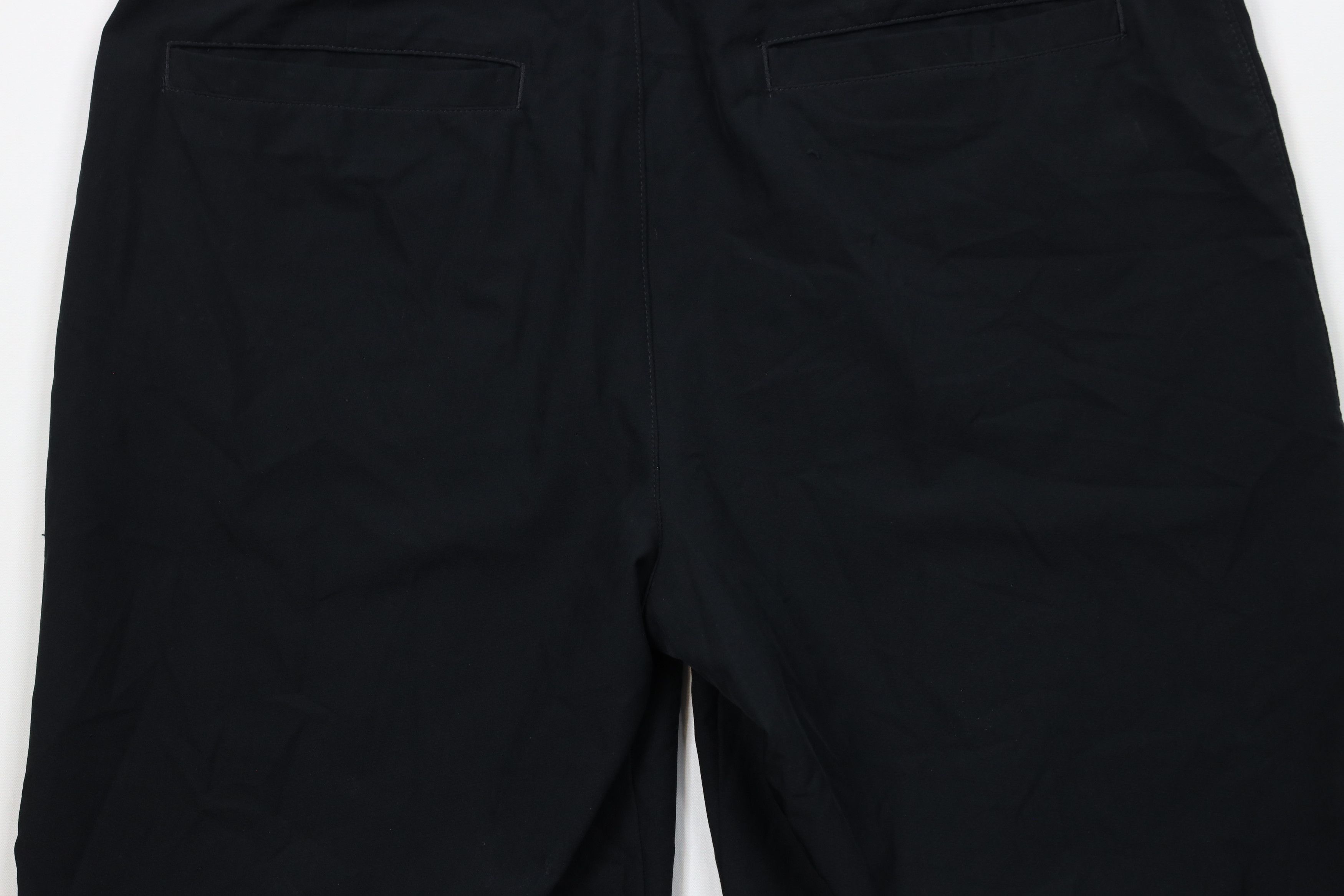 Nike × Vintage Nike Dri-Fit Flat Front Tech Golfing Golf Chino Shorts Black Size US 32 / EU 48 - 10 Thumbnail