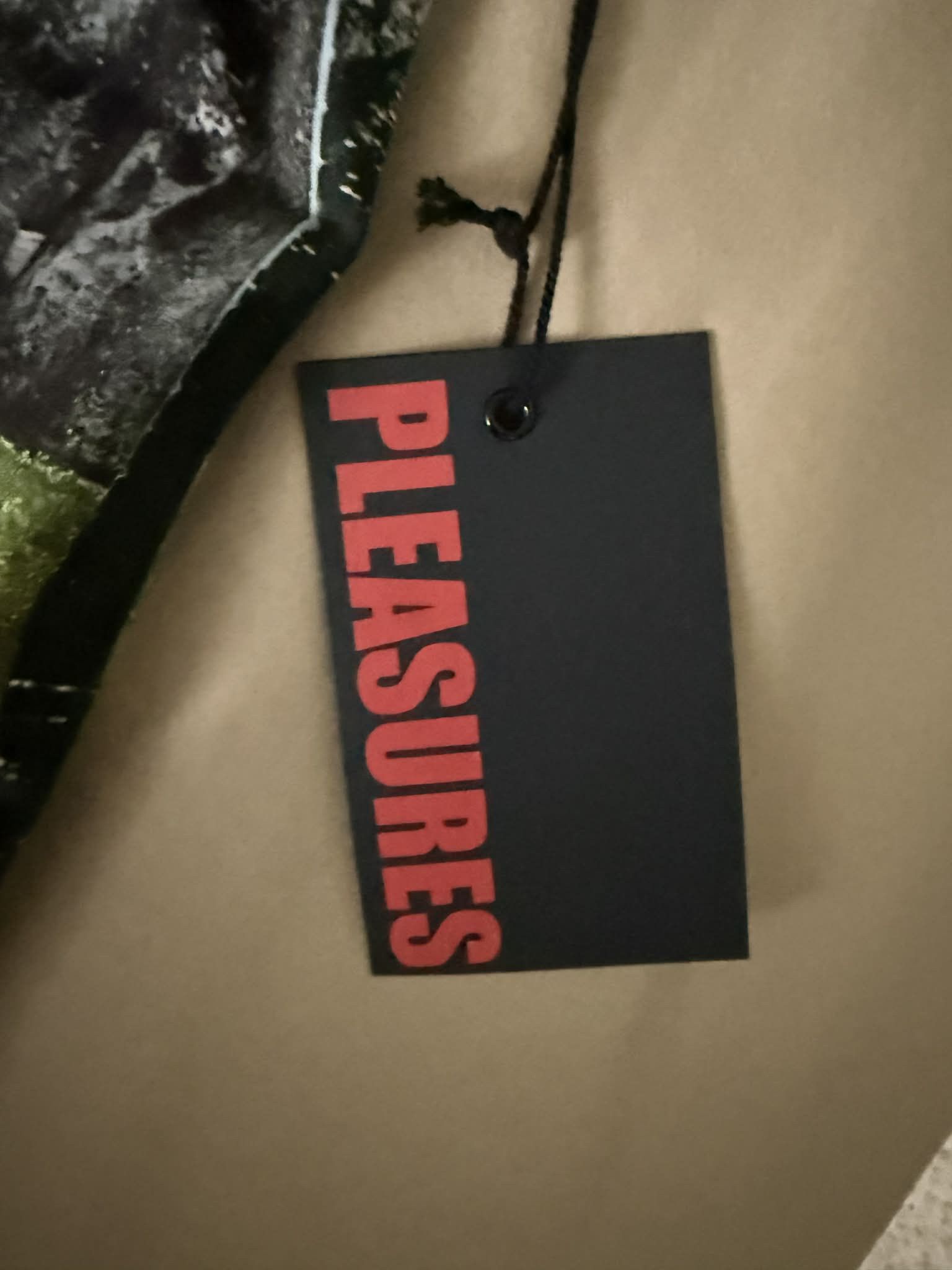 Pleasures Pleasures Stone Horse Button Down Shirt Powder Size US L / EU 52-54 / 3 - 4 Thumbnail