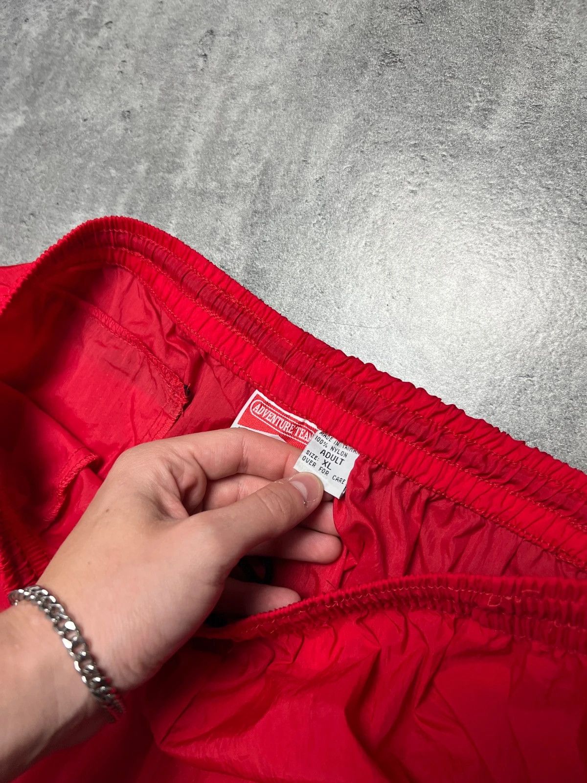 Marlboro Vintage red Marlboro cigarettes tracksuit parachute pants Size US 36 / EU 52 - 7 Thumbnail