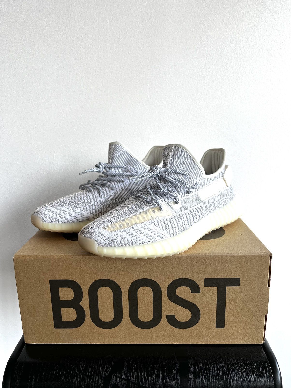 Adidas Yeezy 350 VS Static Non Reflective