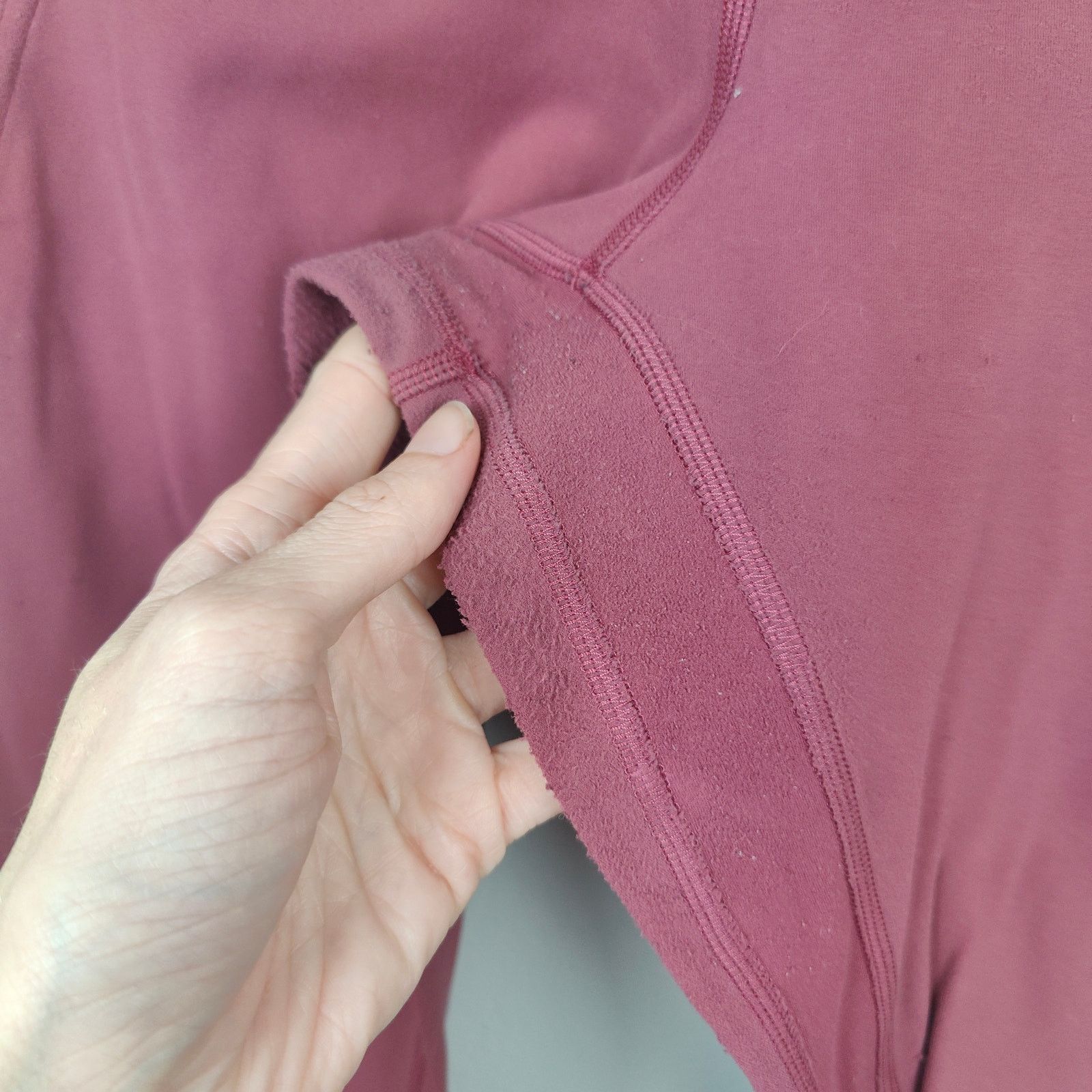 Lululemon Lululemon Nulu Mesh Panels High-Rise Tight 25" 8 Mulled Wine Size 30" / US 8 / IT 44 - 3 Thumbnail