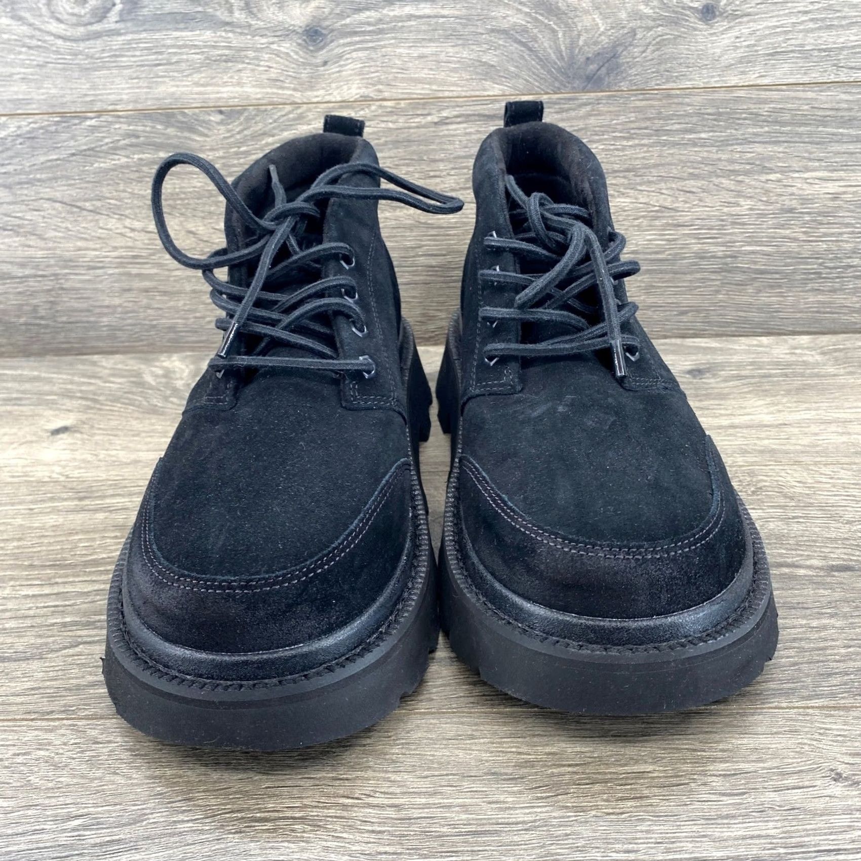UGG M Chukka Lug Mens Size 10 Black Suede Platform Lace Up Boots 1171113 UGG® Chukka Lug (Men) - Chestnut – The Heel Shoe Fitters main image 3