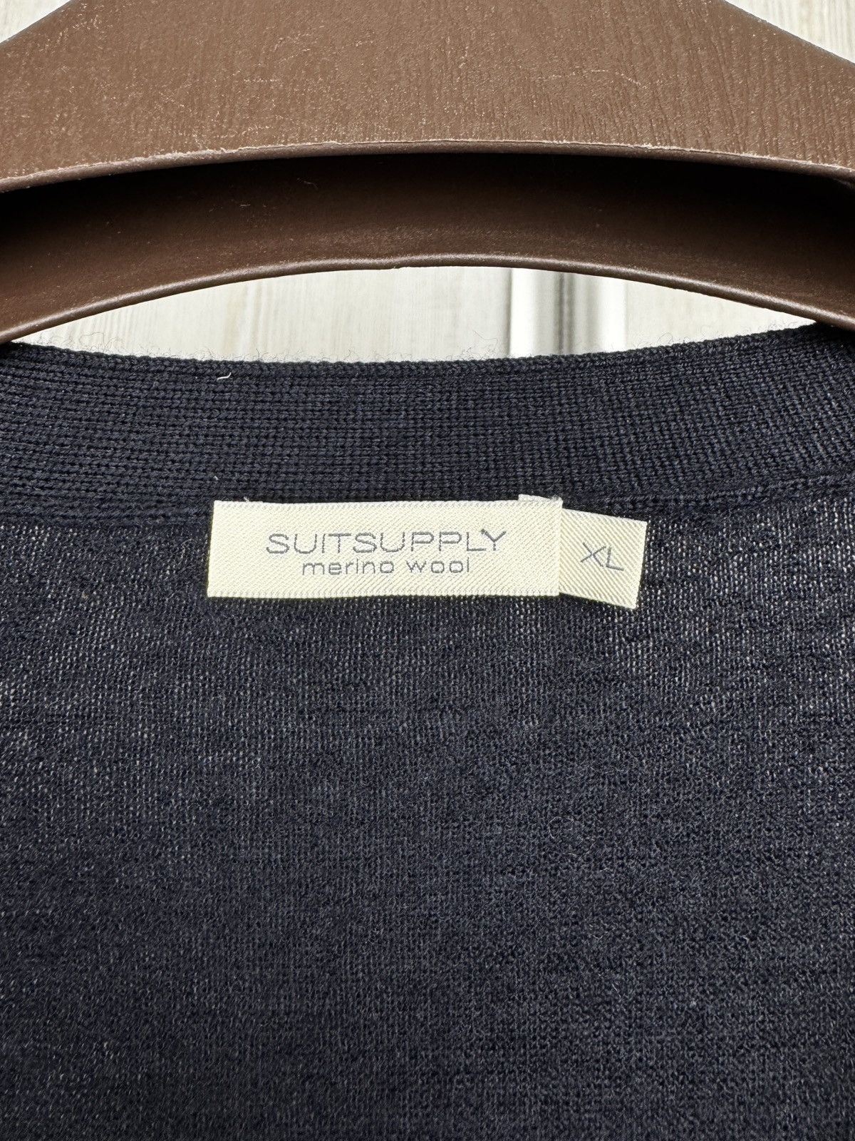 Suitsupply Suitsupply Navy Blue Merino Wool V Neck cardigan size XL Size US XL / EU 56 / 4 - 8 Thumbnail