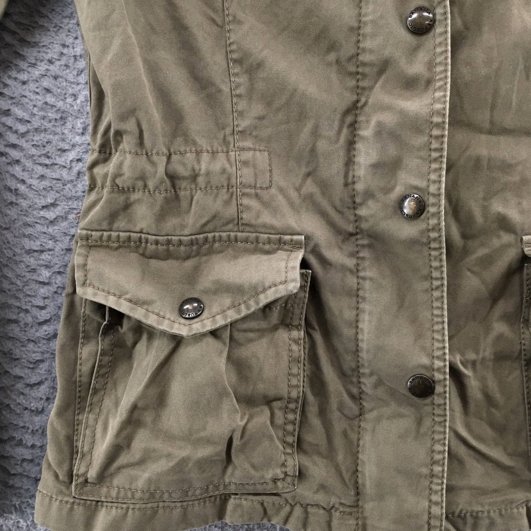 Banana Republic Banana Republic Utility Jacket Womens XS Green Snap Buttons Pocket Casual Collar Jacket Size XS / US 0-2 / IT 36-38 - 7 Thumbnail