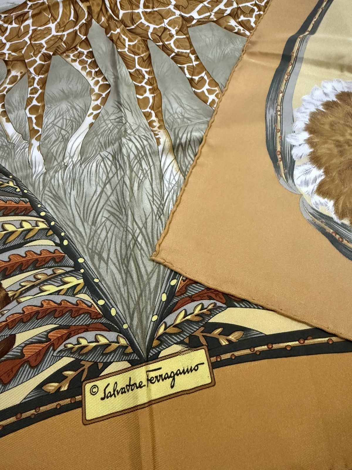Salvatore Ferragamo Salvatore ferragamo animal print silk scarves Size ONE SIZE - 7 Thumbnail