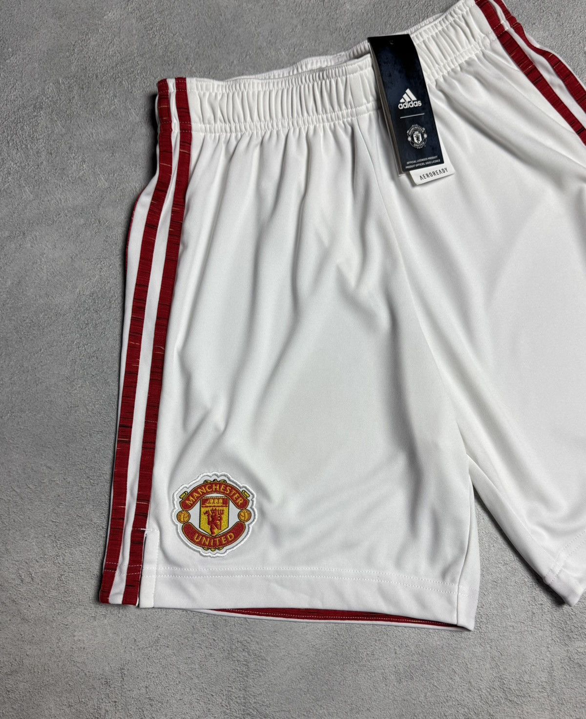 Other Manchester United 2020 2021 Home Football Shorts Adidas Size US 30 / EU 46 - 5 Thumbnail