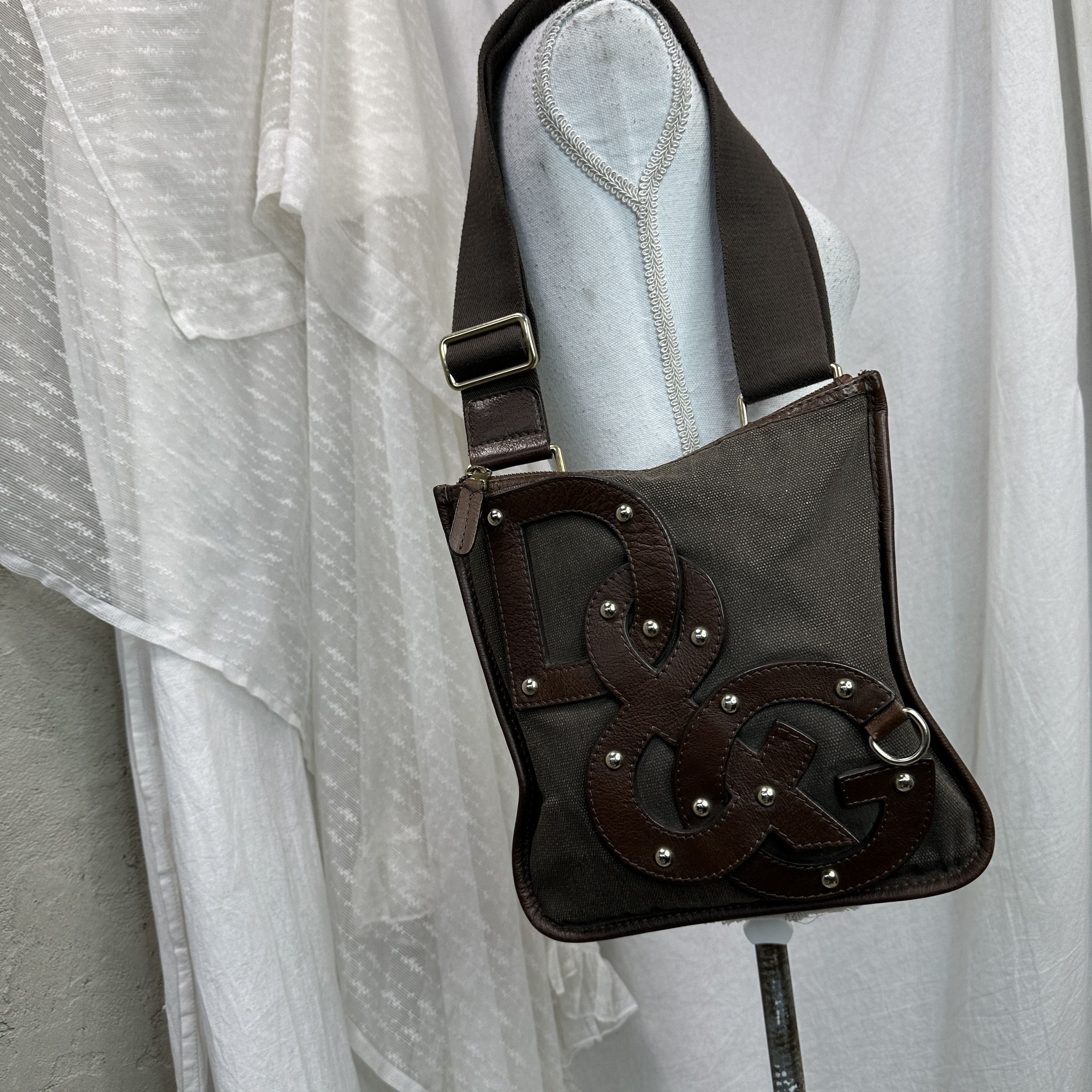 Dolce & Gabbana Vintage Leather Studded Crossbody Dolce&Gabbana Bag Size ONE SIZE - 2 Thumbnail