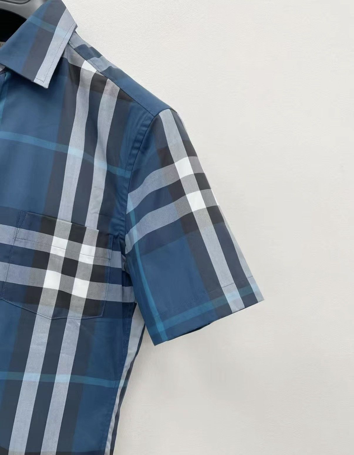 Burberry BURBERRY Stretch Short Sleeve Shirt J30 Size US XS / EU 42 / 0 - 3 Thumbnail