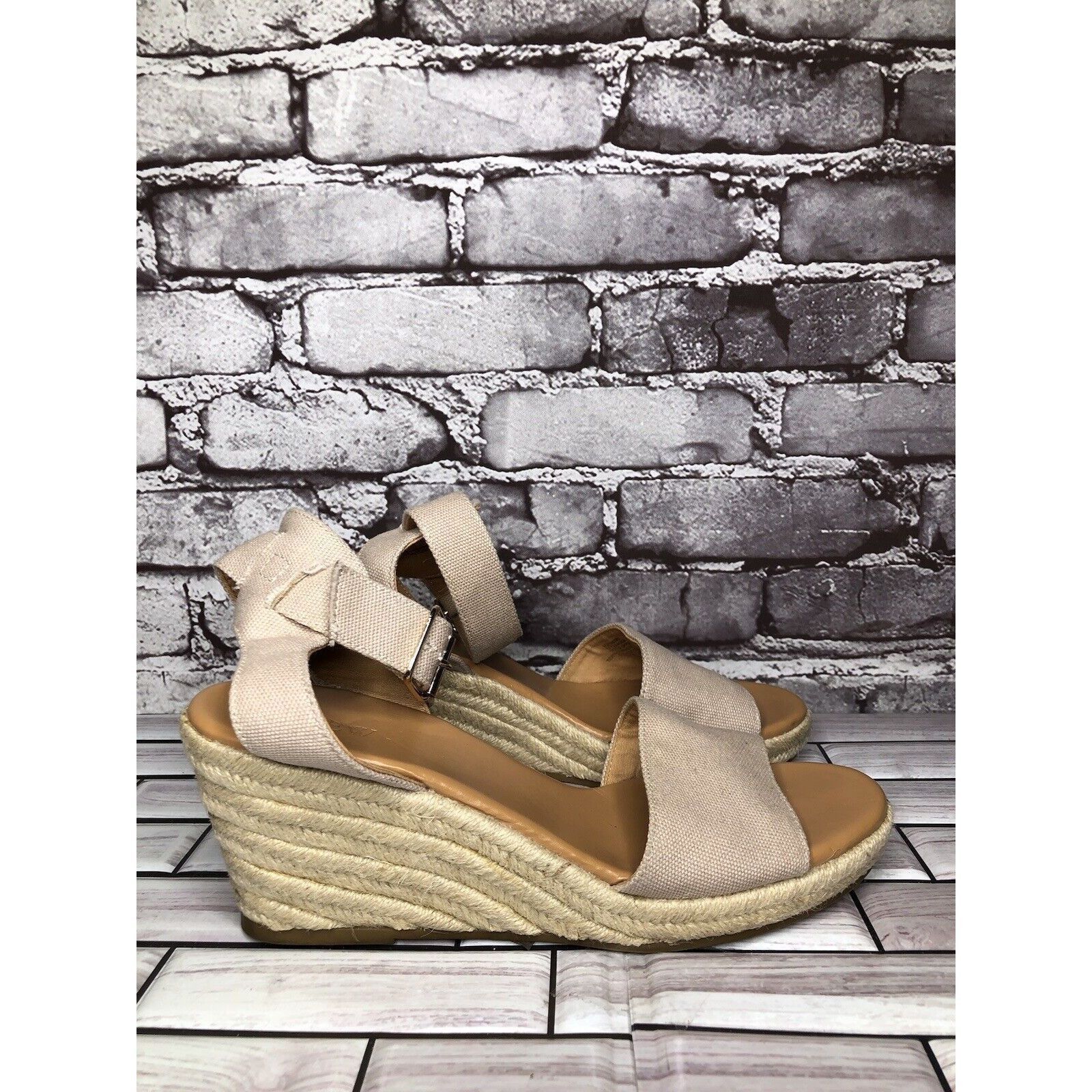 J.Crew J Crew Khaki Beige Fabric Buckle Ankle Strap Espadrilles San Size US 10 / IT 40 - 3 Thumbnail