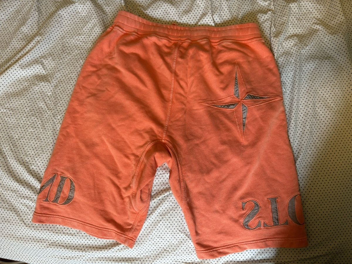 Stone Island Stone island cotton fleece shorts Size US 30 / EU 46 - 3 Thumbnail