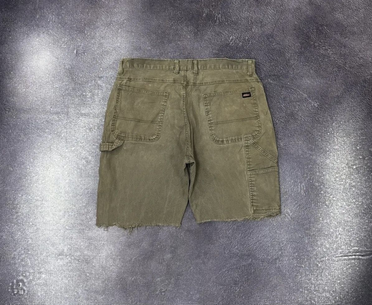 Dickies × Vintage Vintage Dickies Y2K Olive Work Hype Cropped Baggy Shorts Size US 38 / EU 54 - 1 Thumbnail