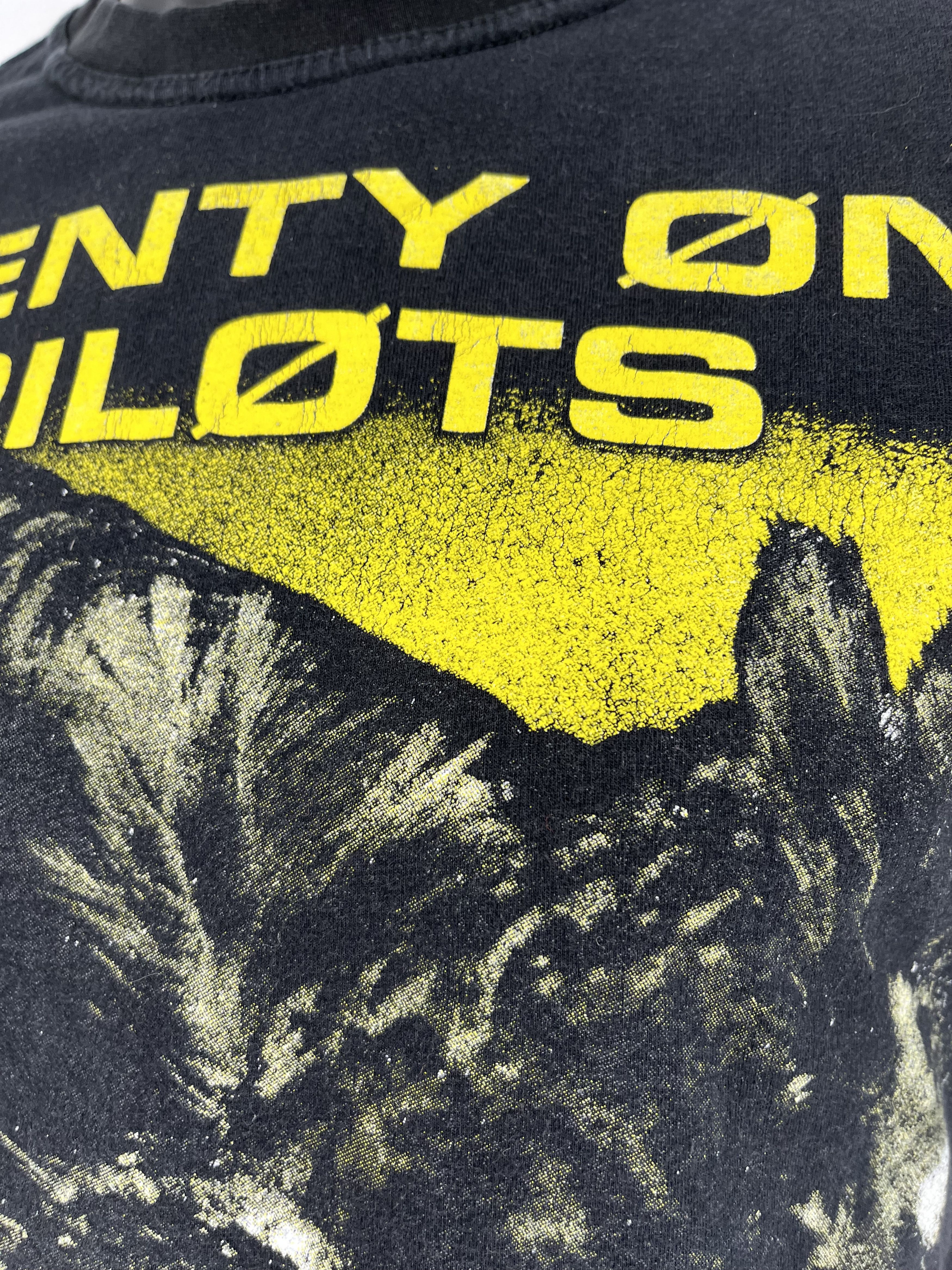 Band Tees Vintage Y2K Twenty One Pilots Cult Rock Band Tee Size US L / EU 52-54 / 3 - 6 Thumbnail