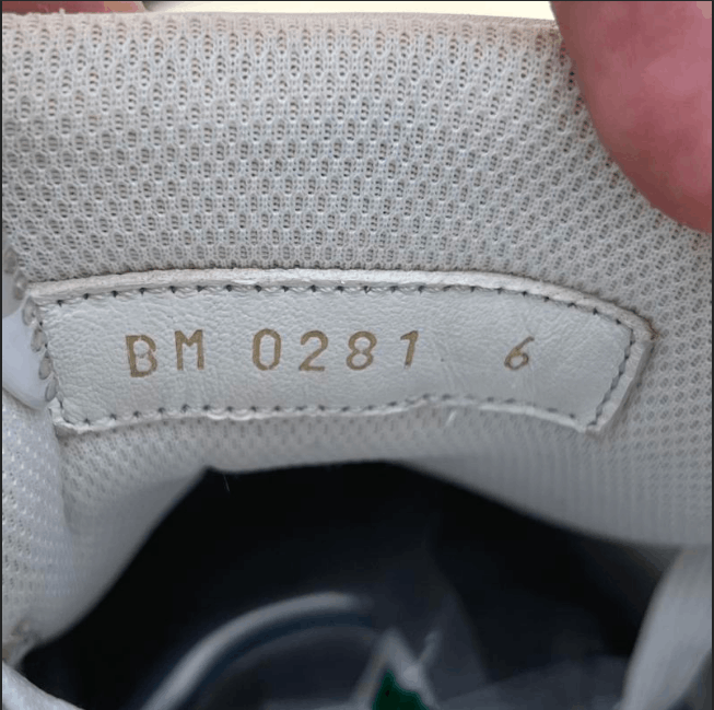 Louis Vuitton Louis Vuitton low-top sneakers Size US 7 / EU 40 - 5 Thumbnail