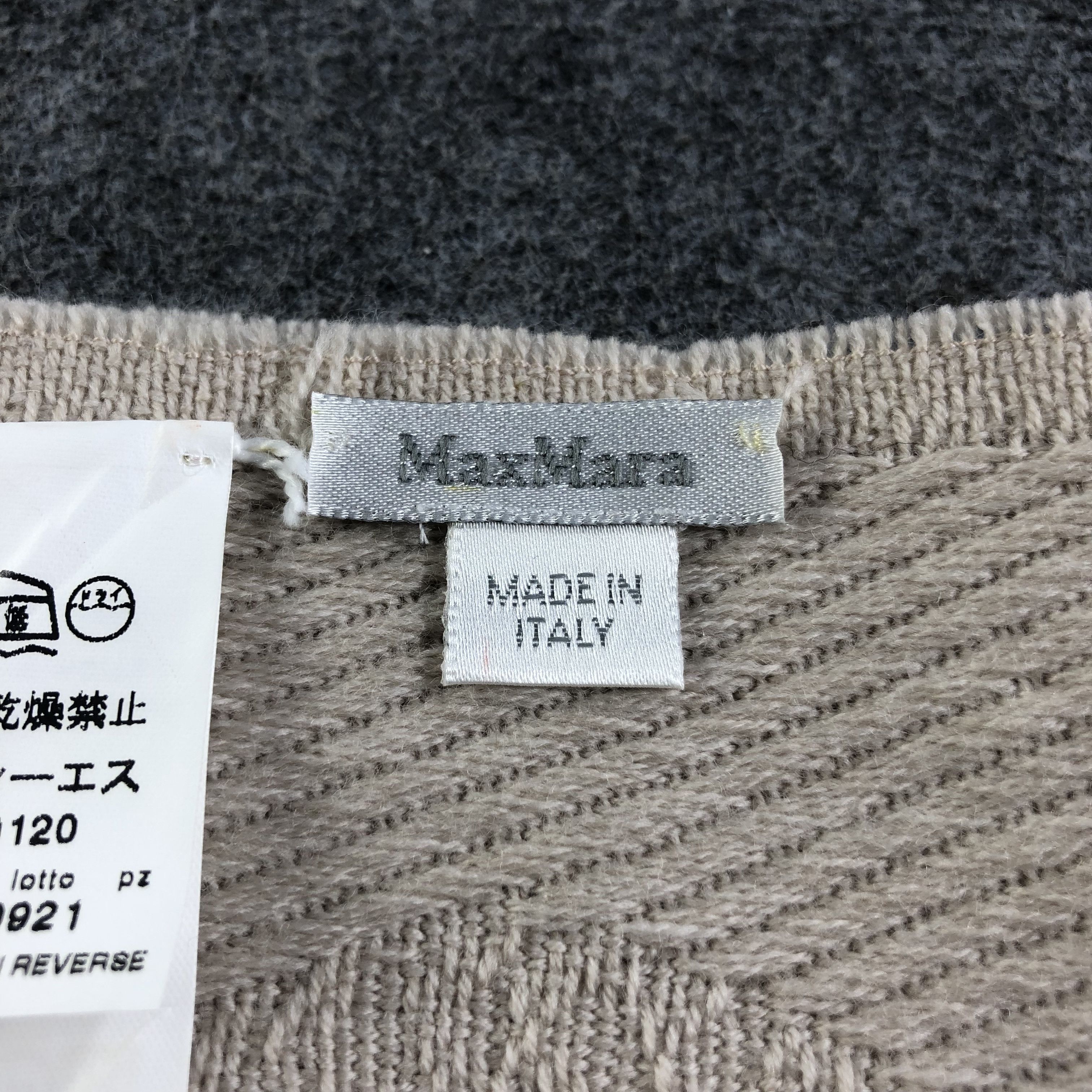 Vintage Max Mara Monogram Wool Scarf Muffler V1092 Size ONE SIZE - 4 Thumbnail