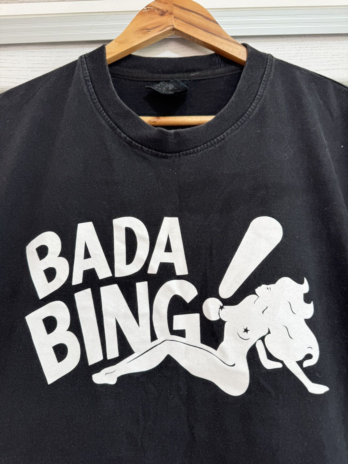 Vintage Vintage Bada Bing 2000 The Sopranos HBO Girl Tee Rare Shirt Size US L / EU 52-54 / 3 - 6 Thumbnail