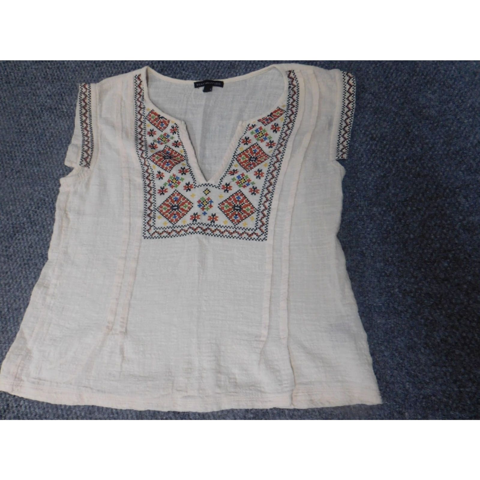 Vintage Signature 1 Studio Blouse Women L Beige Floral Short Sleeve Crew Neck Pullover Stretch Casual Regular Cap Sleeve Polyester Rayon Size L / US 10 / IT 46 - 2 Thumbnail