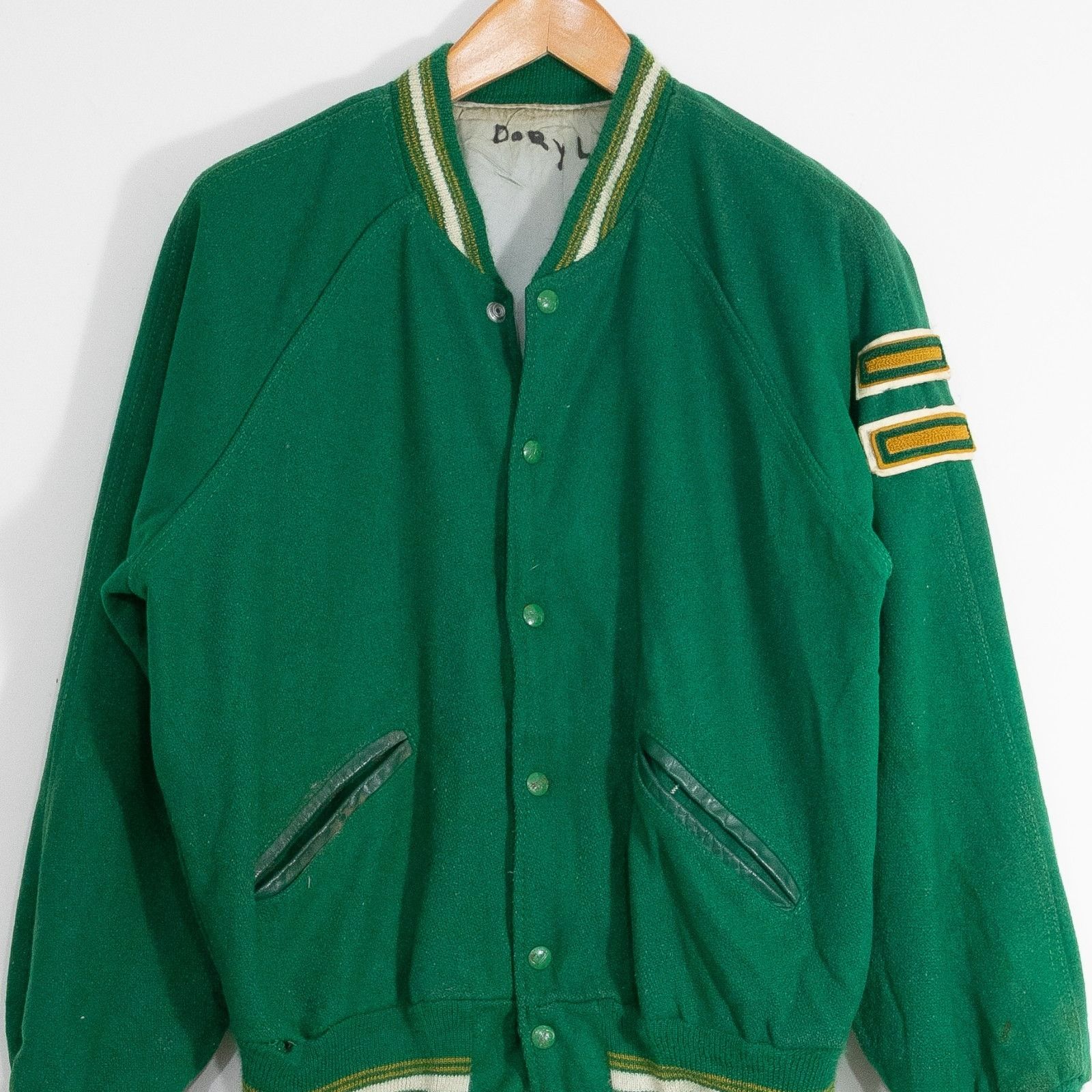 Vintage Vintage 60s Varsity Wool Letterman Jacket Medium Thrashed Size US M / EU 48-50 / 2 - 2 Thumbnail