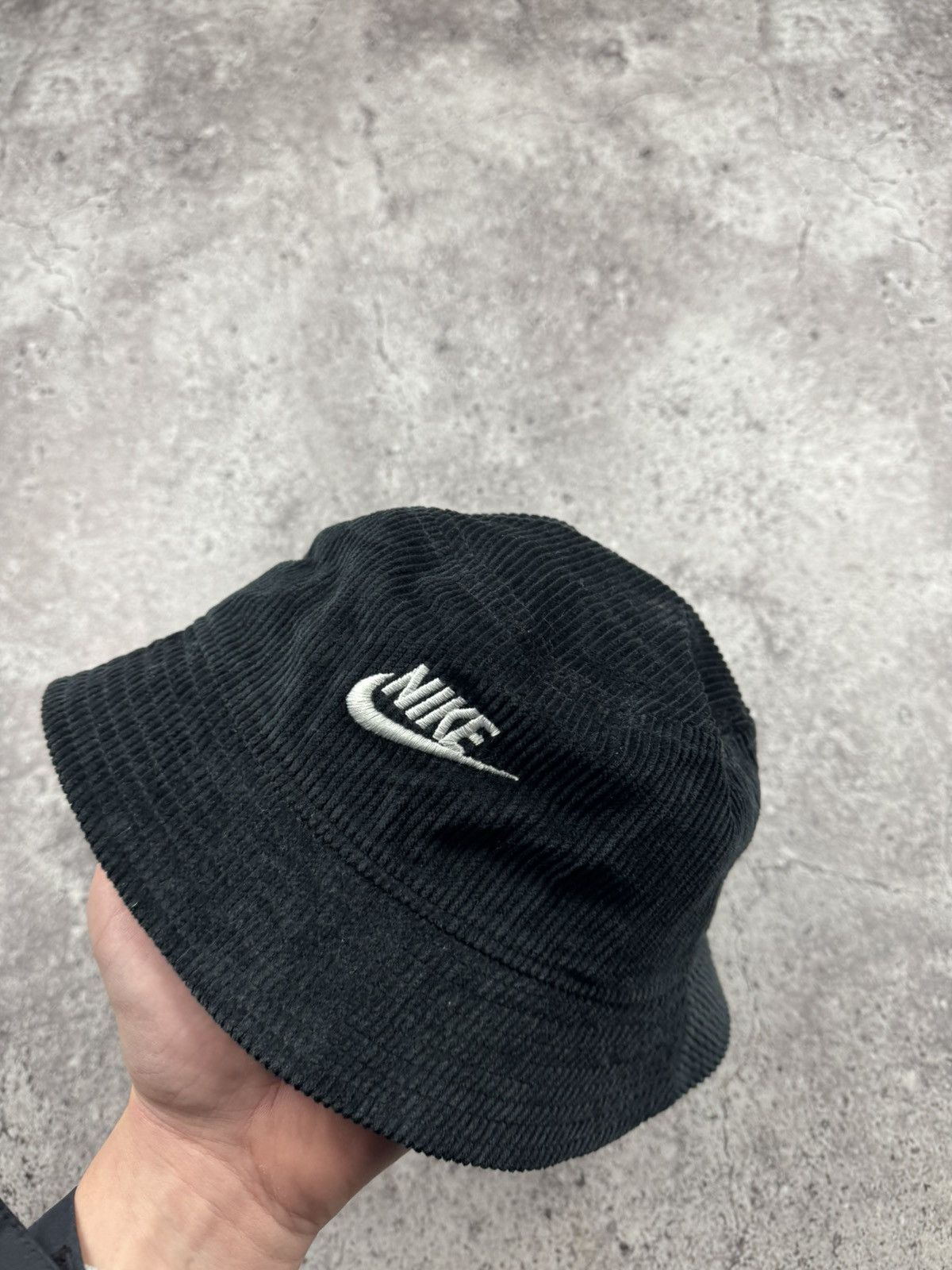 Nike Vintage Nike Bucket Hat Panama Corduroy Streetwear Cap Y2K Size ONE SIZE - 2 Thumbnail