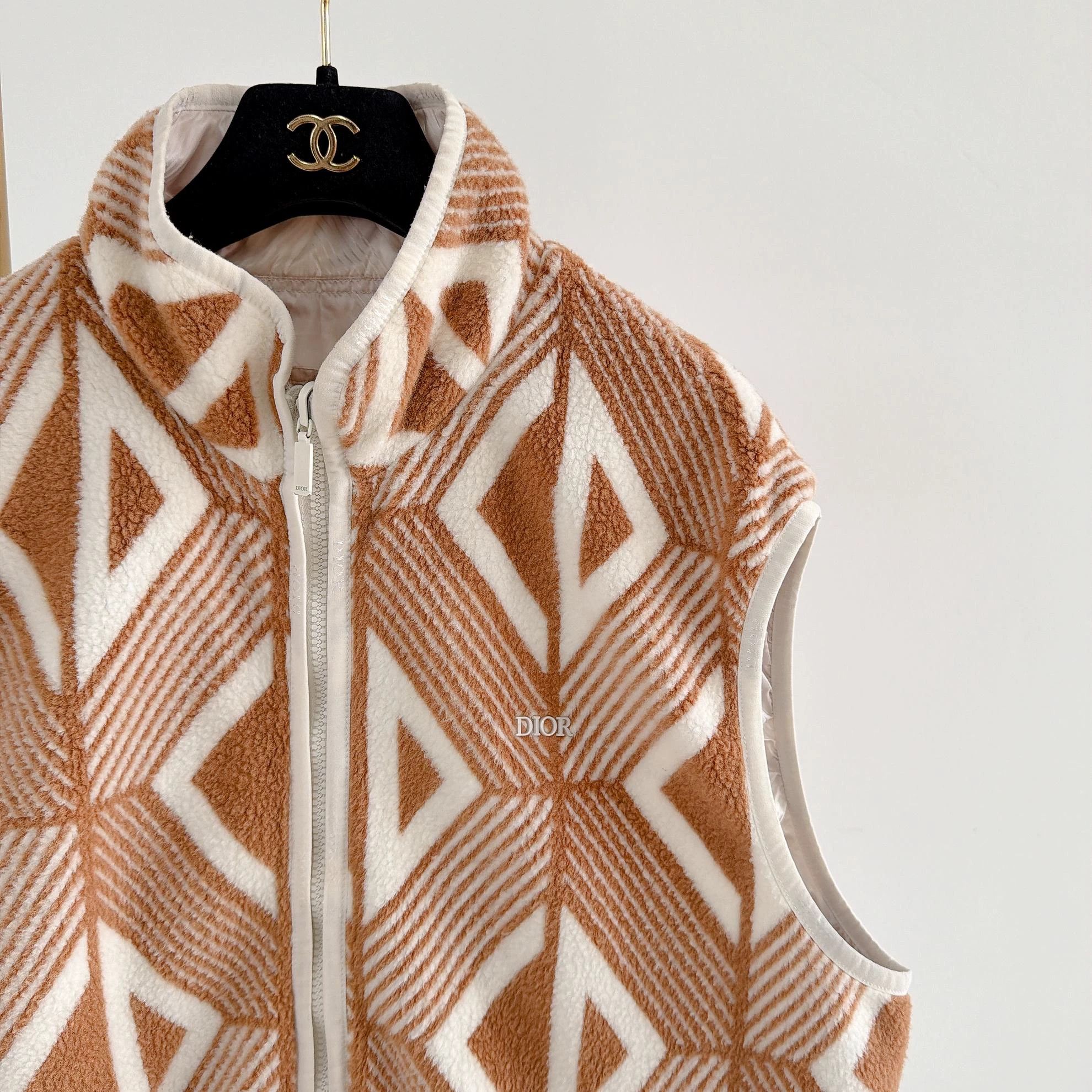 Dior Dior Reversible Vest M 7014 Size US M / EU 48-50 / 2 - 5 Thumbnail