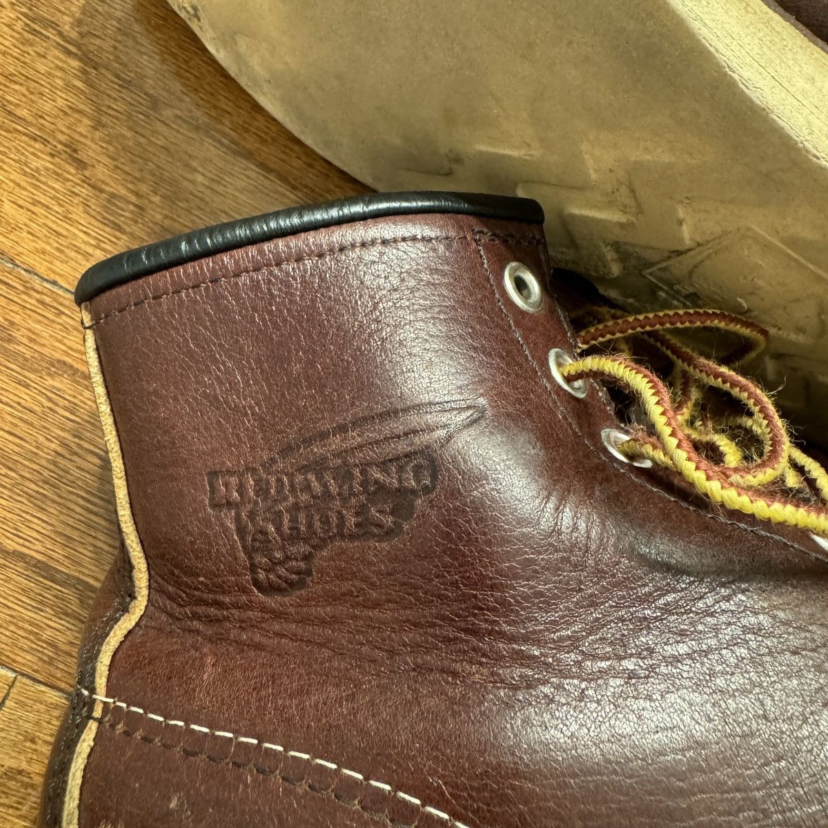 Red Wing RED WING - 8138 - Classic Moc 6-Inch Boot Size US 4.5 / IT 34.5 - 9 Thumbnail