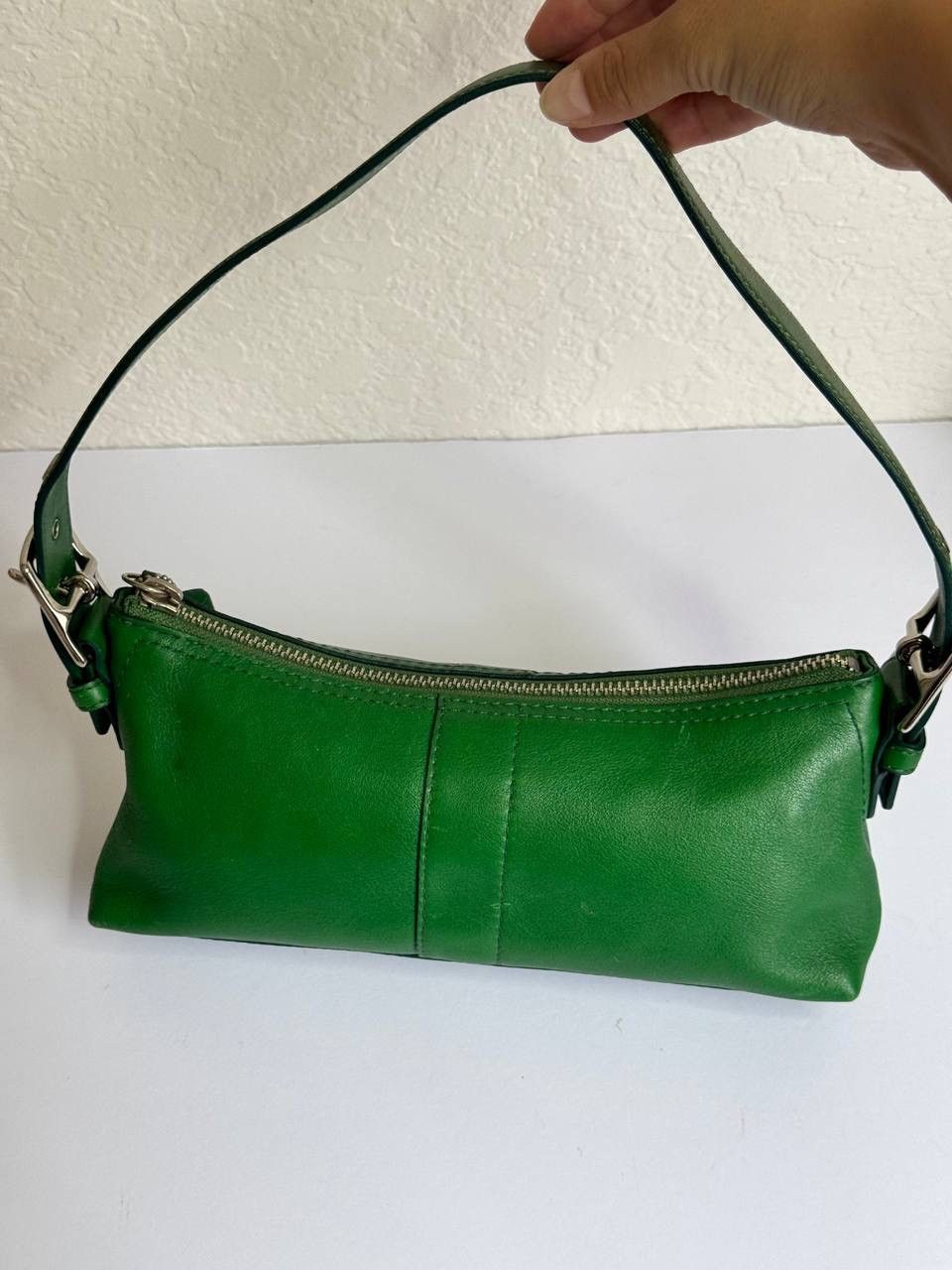 Coach Y2K Coach Hampton Mini Demi Baguette Shoulder Kelly Green Size ONE SIZE - 7 Thumbnail