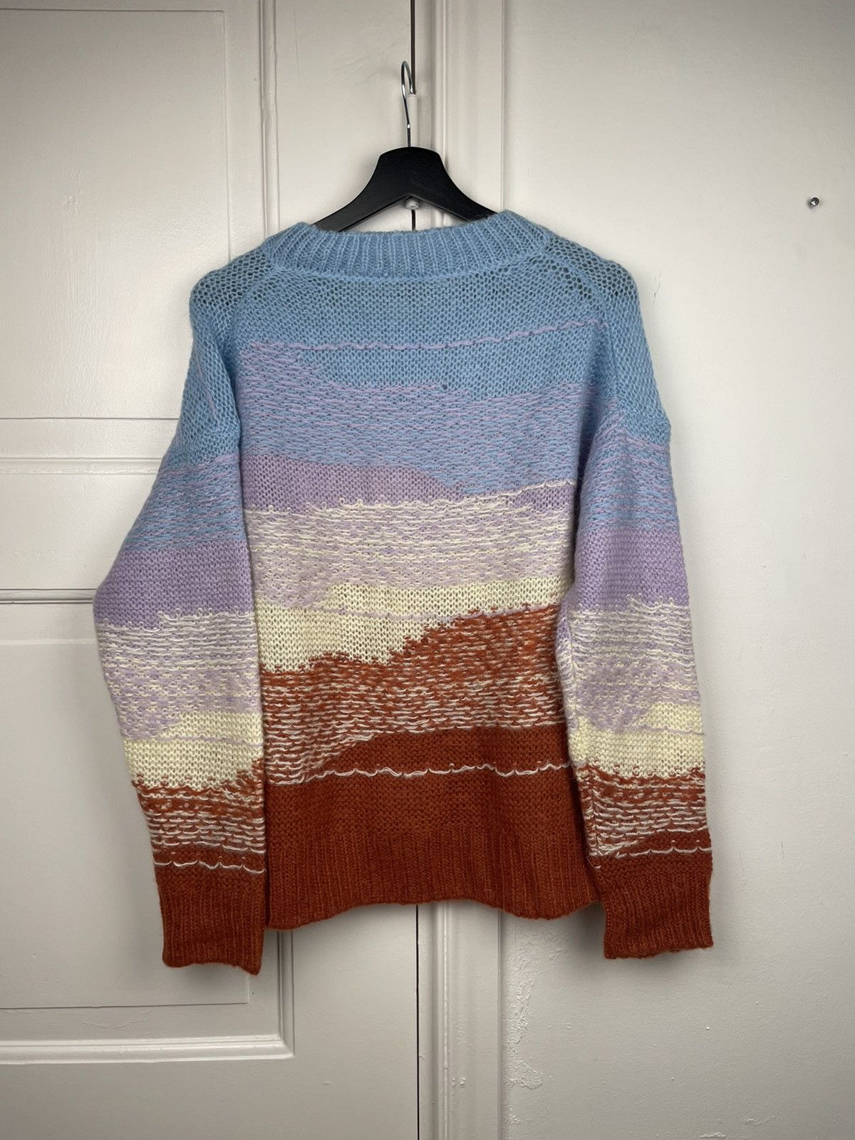 Acne Studios *GRAIL* Acne Studios gradient red/blue knit sweater waves Size US S / EU 44-46 / 1 - 3 Thumbnail