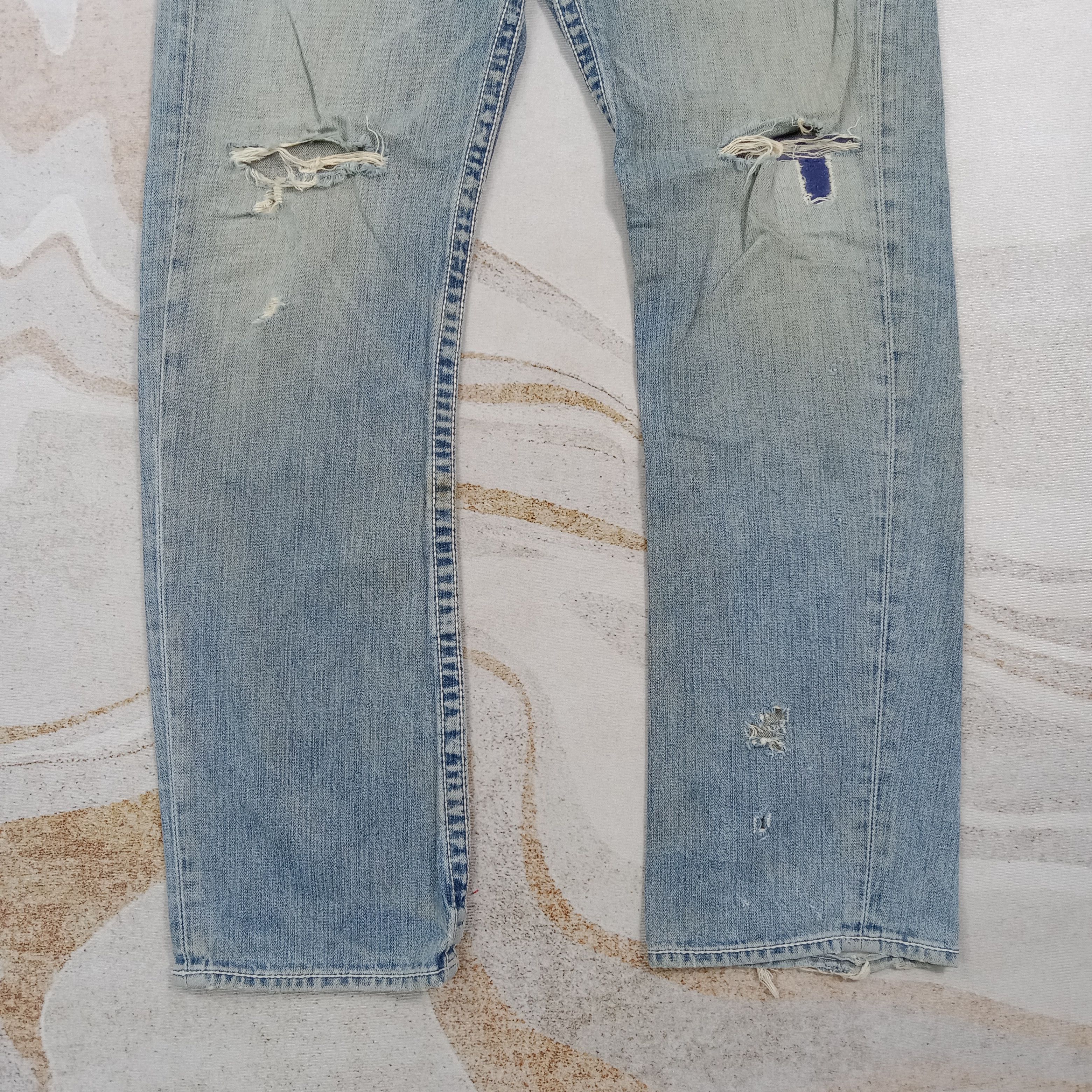 True Religion True Religion American Distressed Denim Jeans C272N13 Size US 33 - 9 Thumbnail