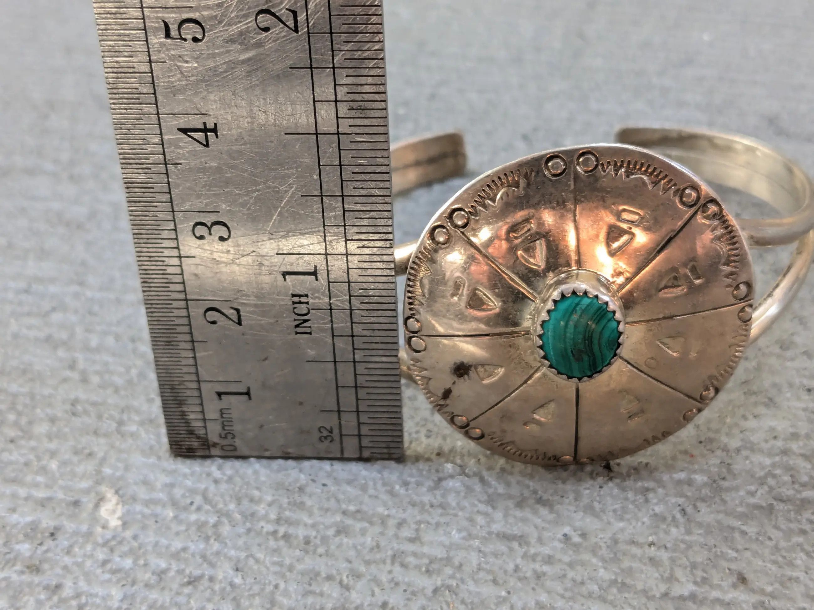 Sterling Silver Vintage Sterling Silver Bracelet Malachite Southwest Navajo Size ONE SIZE - 9 Thumbnail