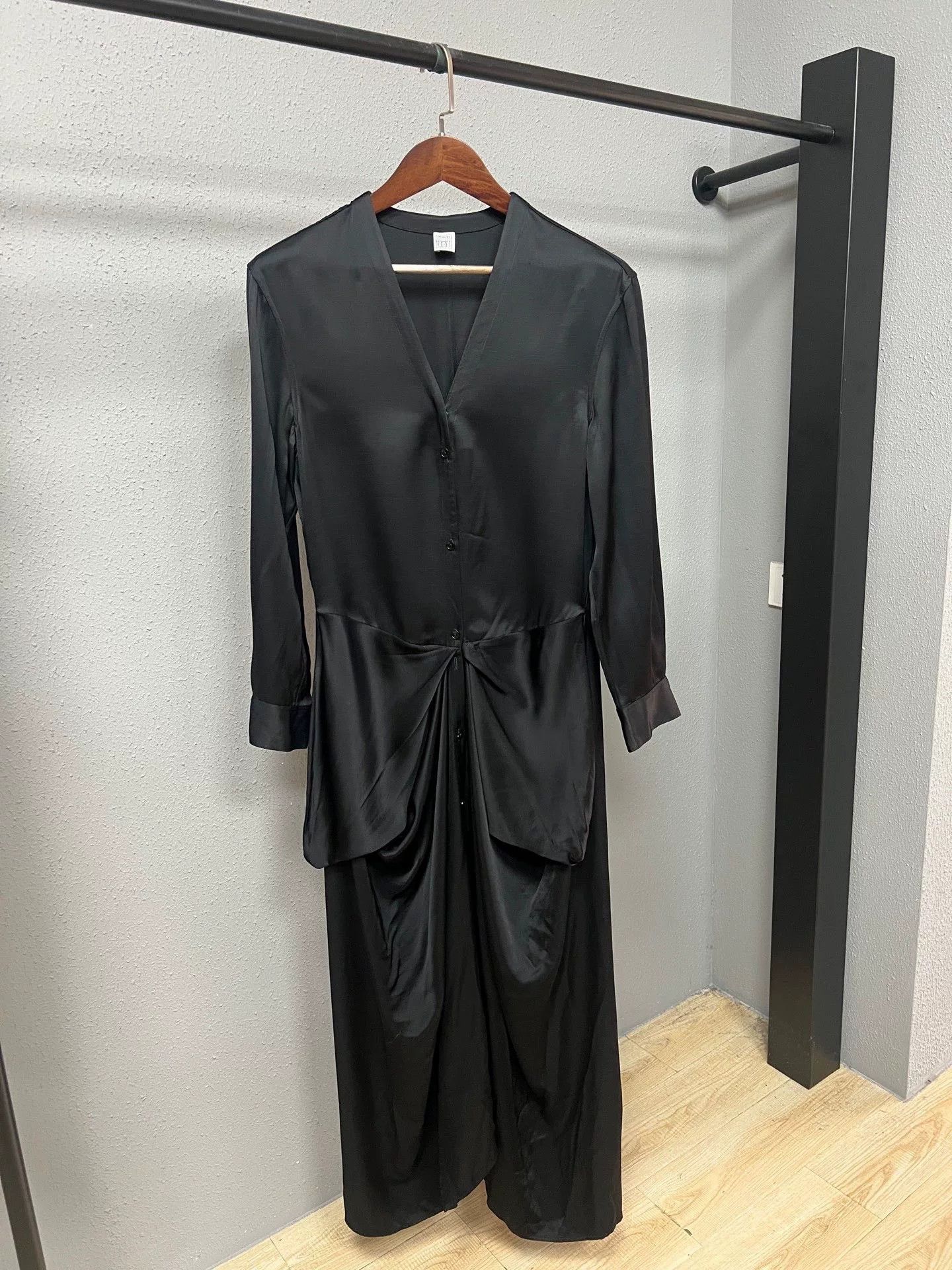 Toteme Toteme Black Satin Cinched Waist Dress Size XS / US 0-2 / IT 36-38 - 1 Thumbnail