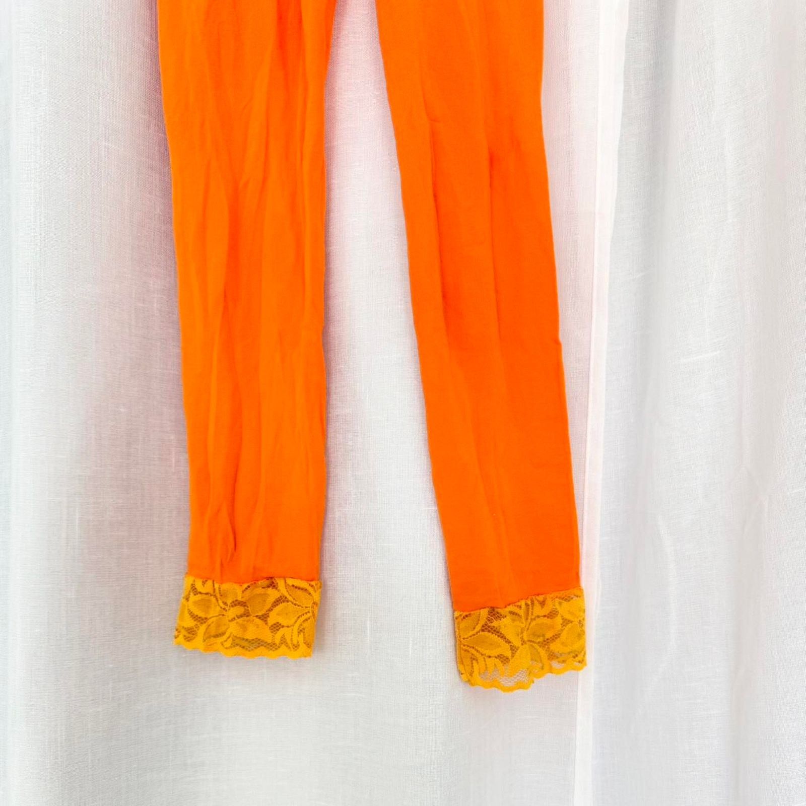 Vintage Y2k orange lace capri leggings Size 30" / US 8 / IT 44 - 4 Thumbnail