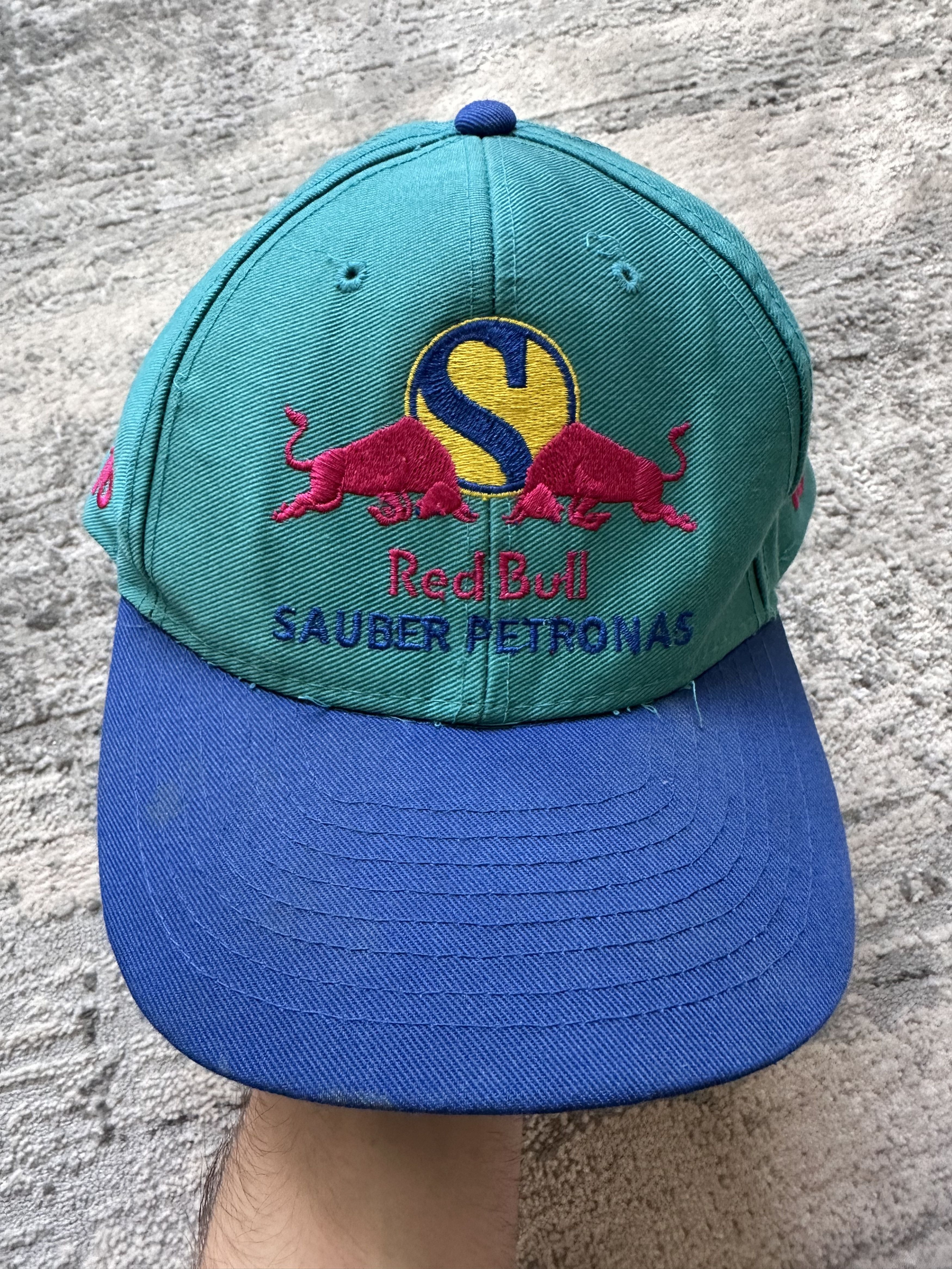 Vintage Red Bull Sauber cap vintage Size ONE SIZE - 3 Thumbnail